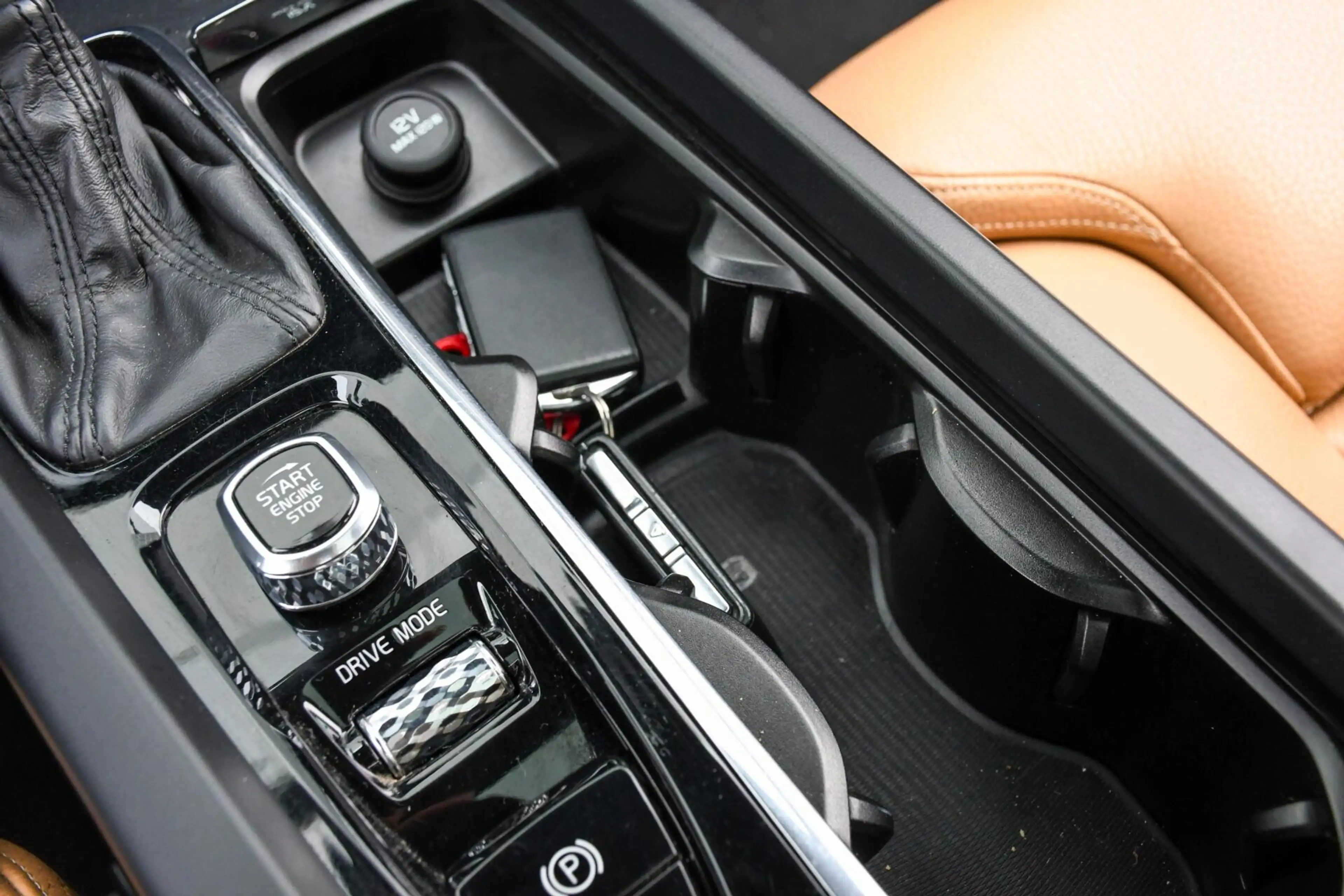Volvo V60 2.0 D4 Inscription Pano Leer Led Trekhaak CarPlay — photo 26