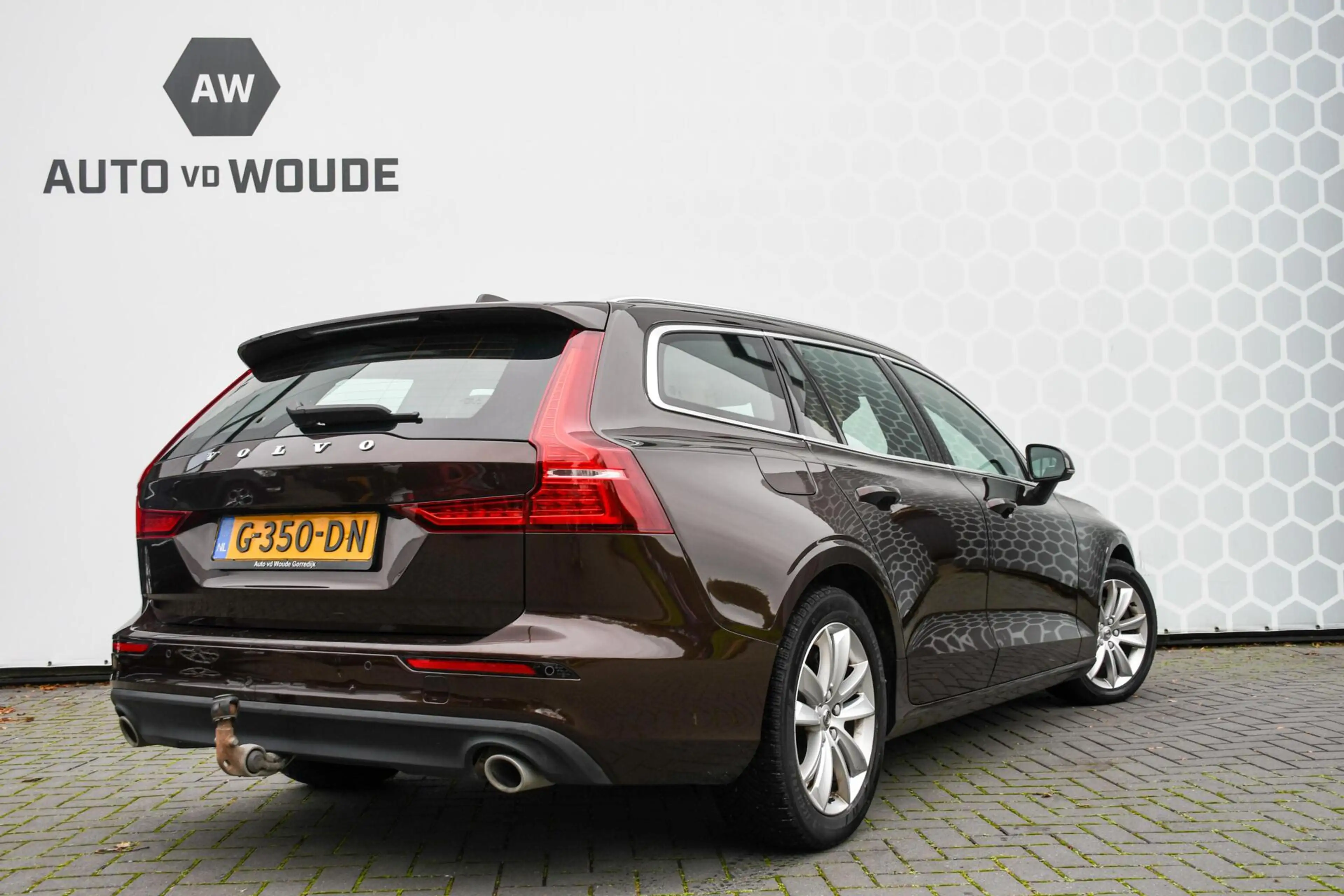 Volvo V60 2.0 D4 Inscription Pano Leer Led Trekhaak CarPlay — photo 41