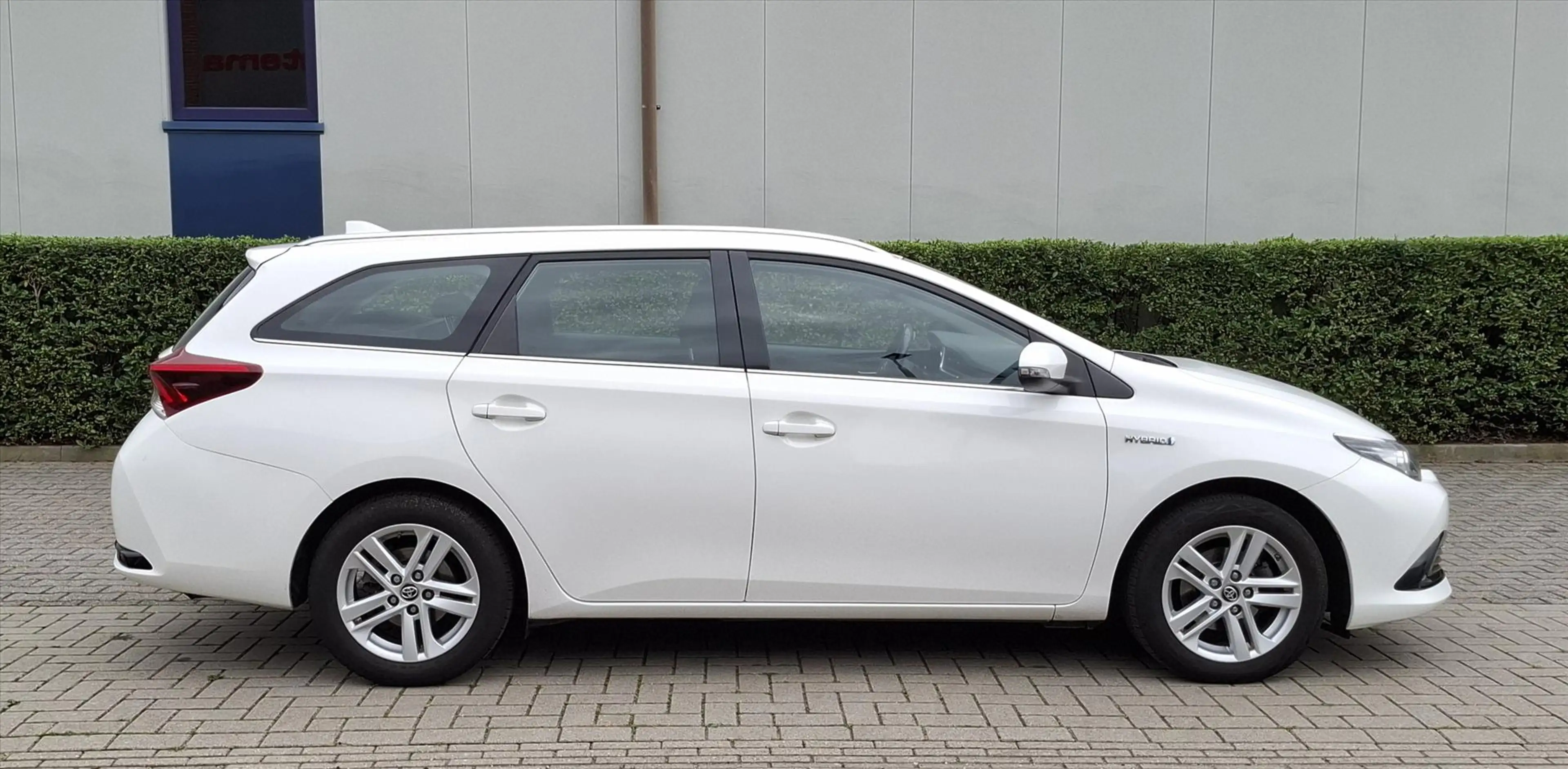 Toyota Auris 1.8 Hybrid 136pk Aut Dynamic Camera/Clima — photo 3