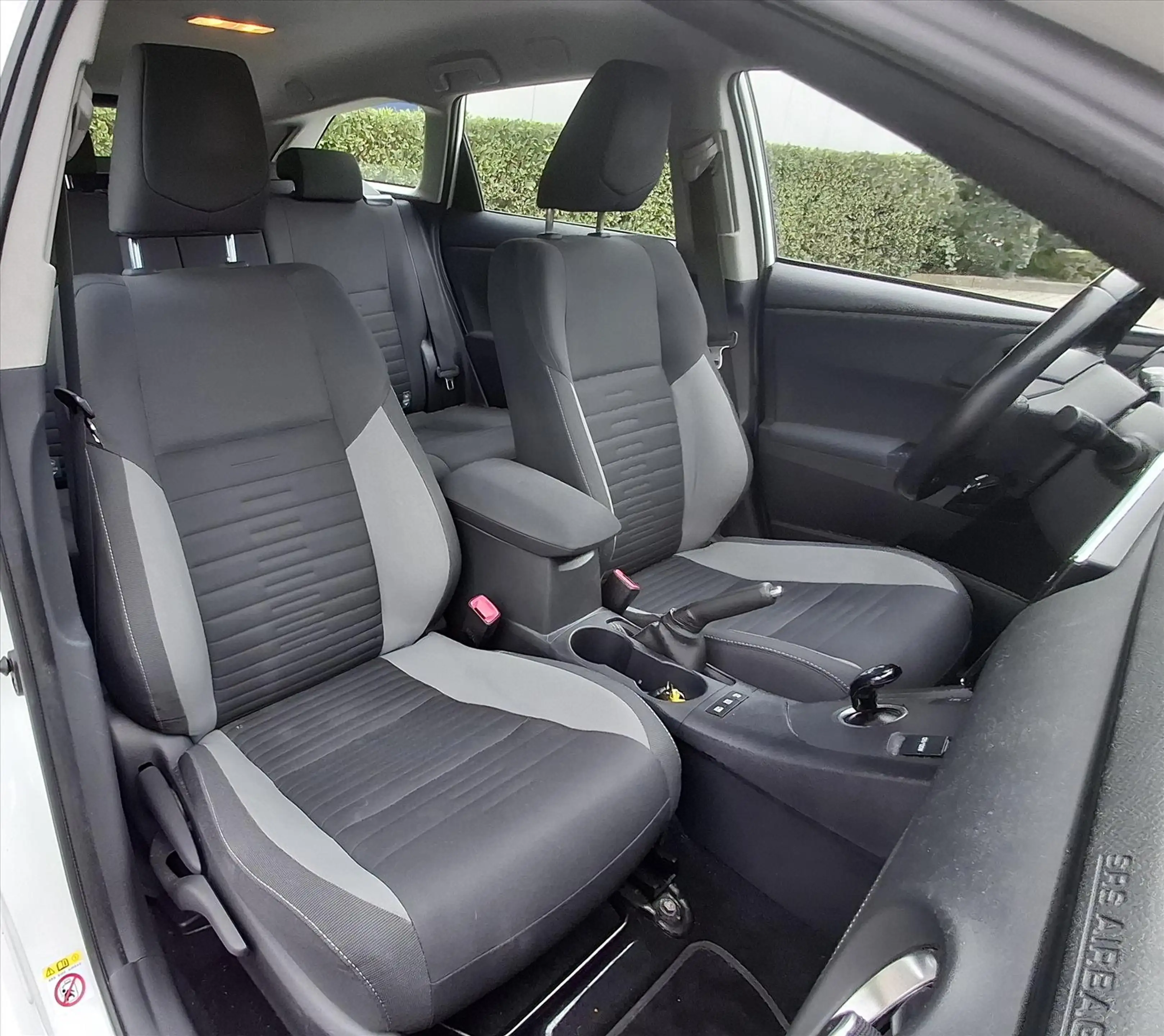 Toyota Auris 1.8 Hybrid 136pk Aut Dynamic Camera/Clima — photo 10