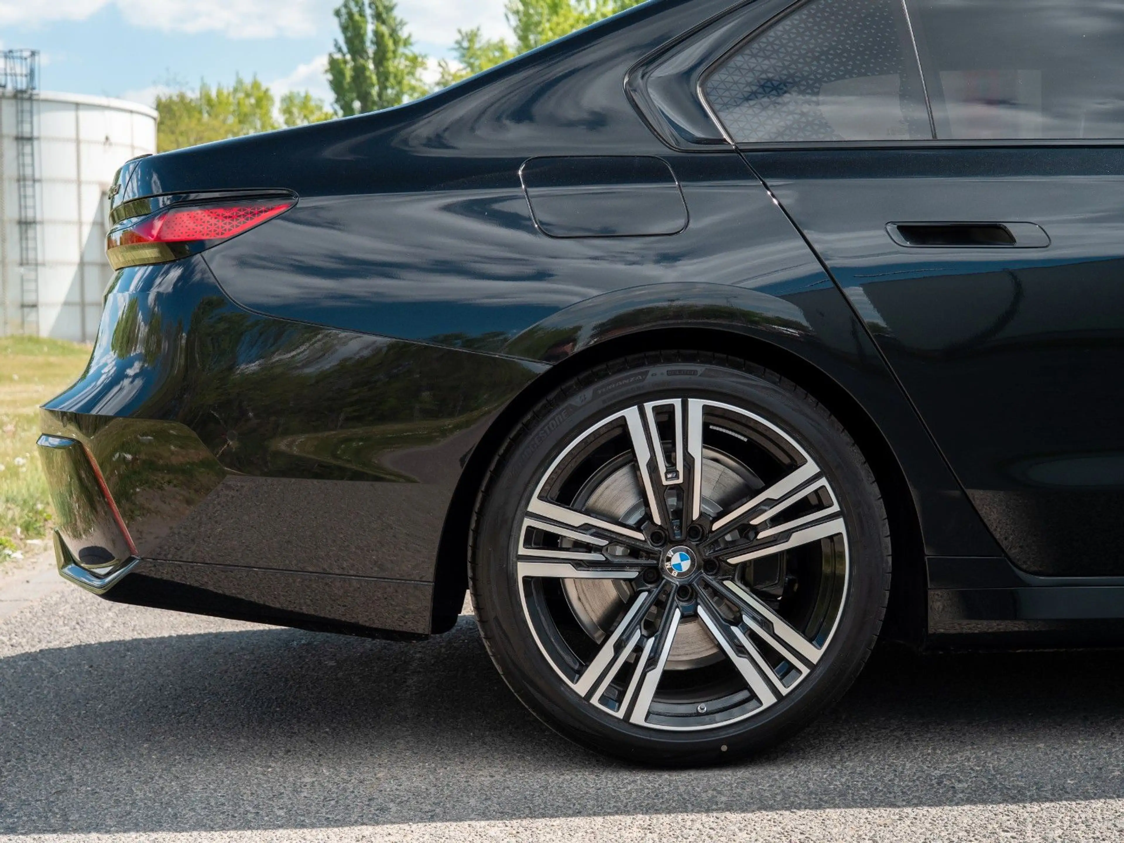 BMW 740 d M SPORT.TOPZUSTAND.INDIVIDUAL.MASSAGE.5/100 — photo 9