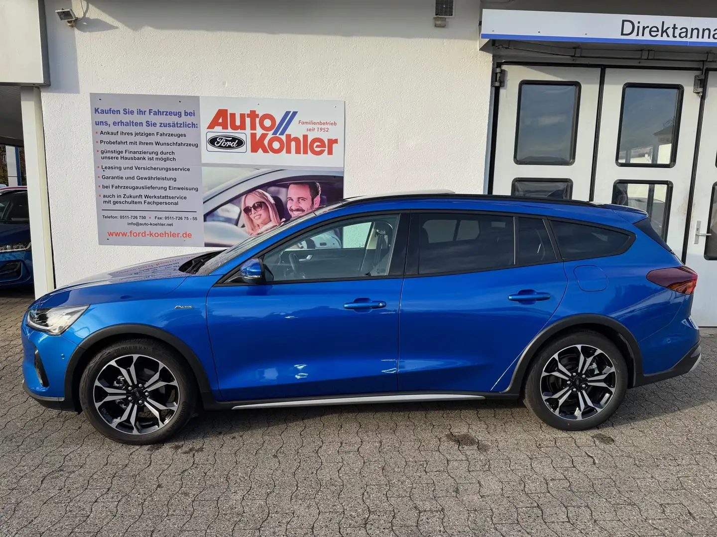 Ford Focus Active X Turnier mHEV Automatik (viele Extras) Blau - 2