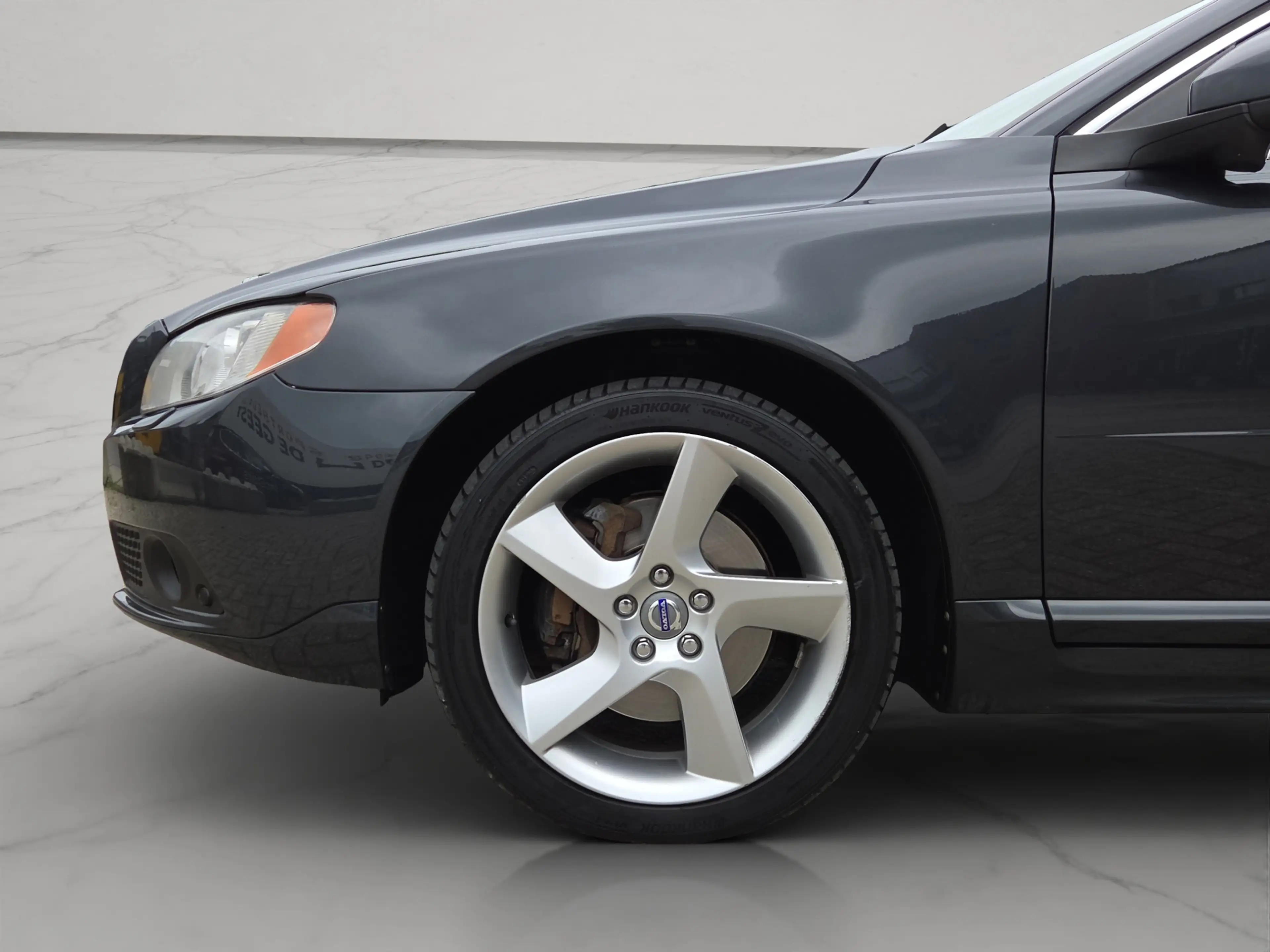 Volvo V70 3.0 T6 AWD Momentum — photo 6