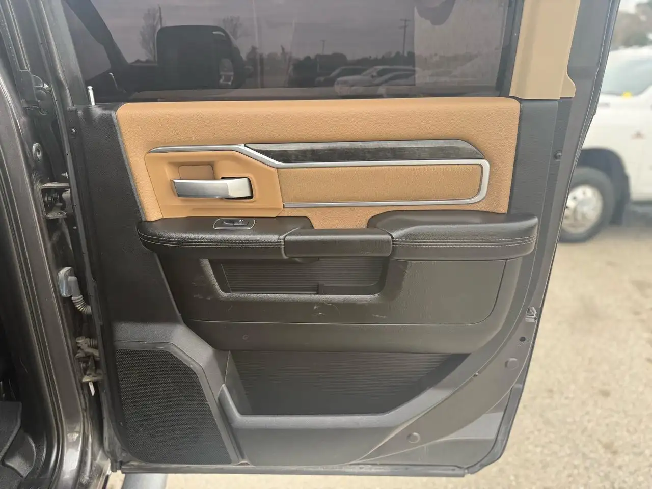 RAM 2500 photo RAM 2500