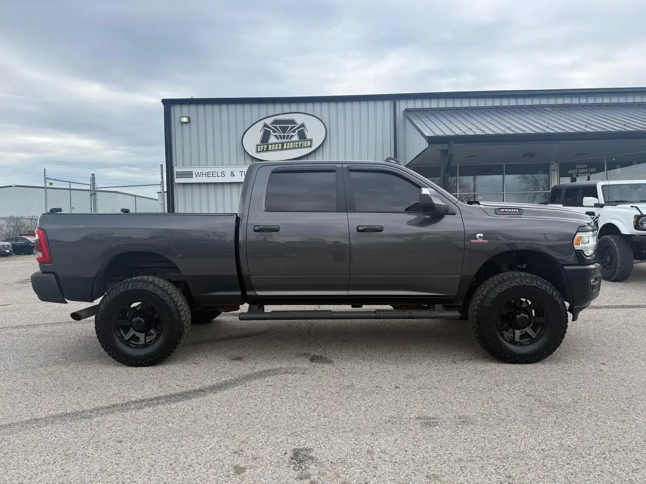 RAM 2500 photo RAM 2500