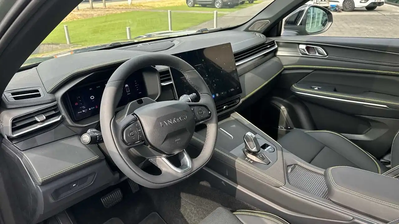 Lynk & Co 01 PHEV 1.5 More, миниатюра 4