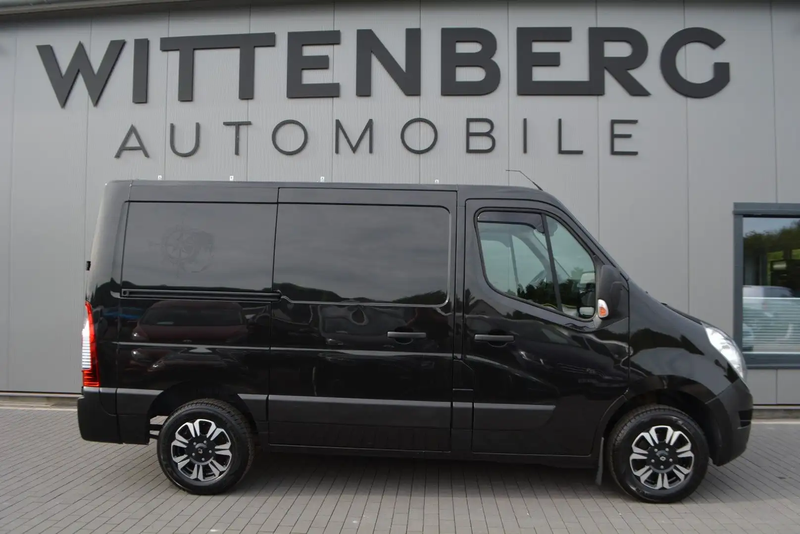 Renault Master III Kasten L1H1 Ka 2,8t-AHK-Klima-Kamera Schwarz - 1
