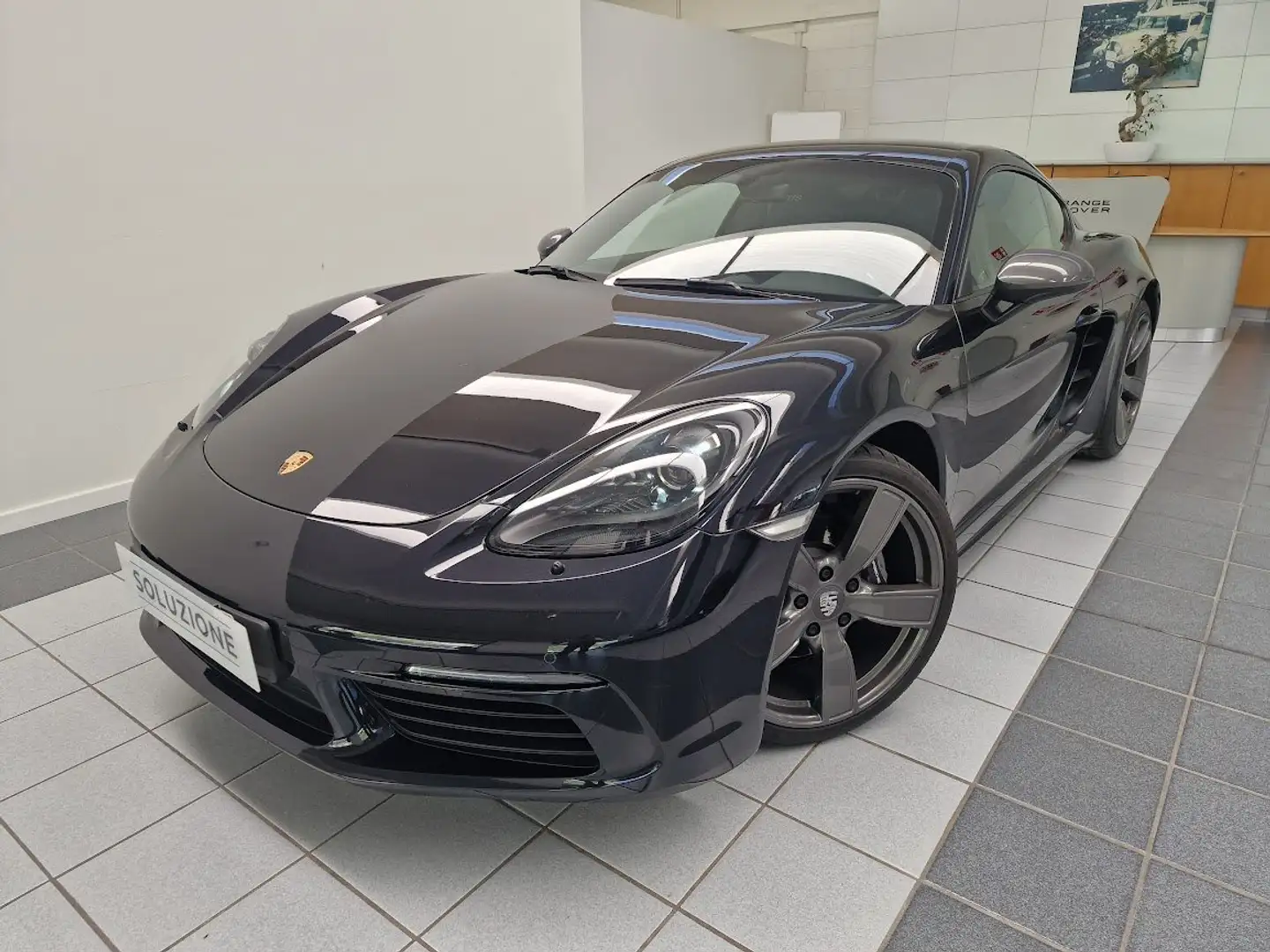 Porsche 718 Cayman 2.0 T Noir - 1