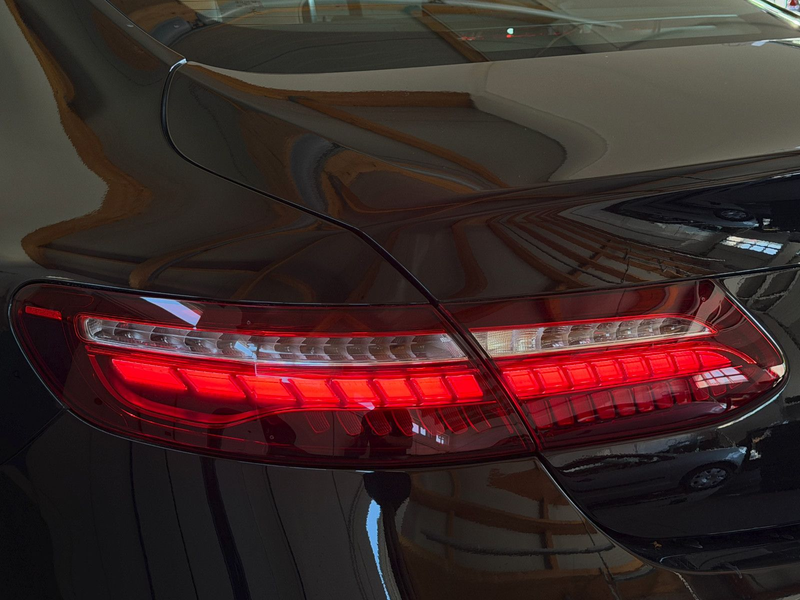 Mercedes-Benz E 450 COUPÉ /AMG/HEAD/PANO/360°/BURM./1.HAND — photo 8