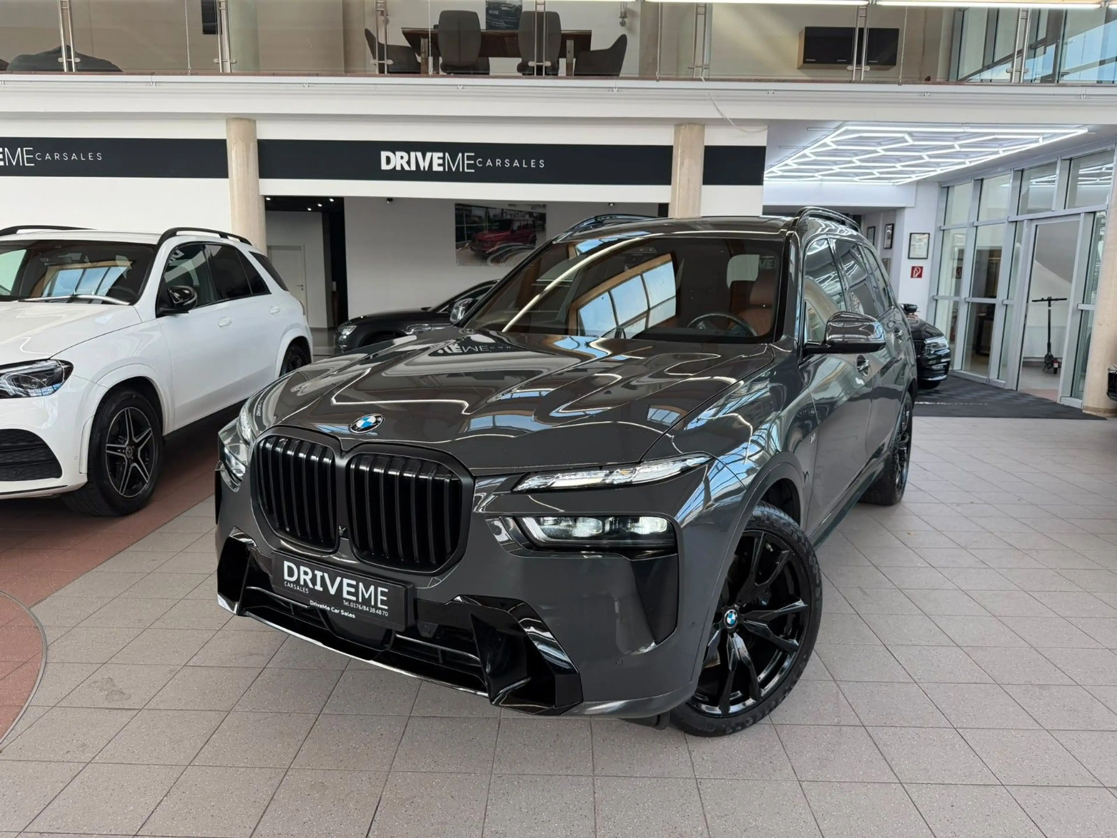 BMW X7 xDrive 40 d M Sport Iconic 7-Sitzer VOLL — photo 2