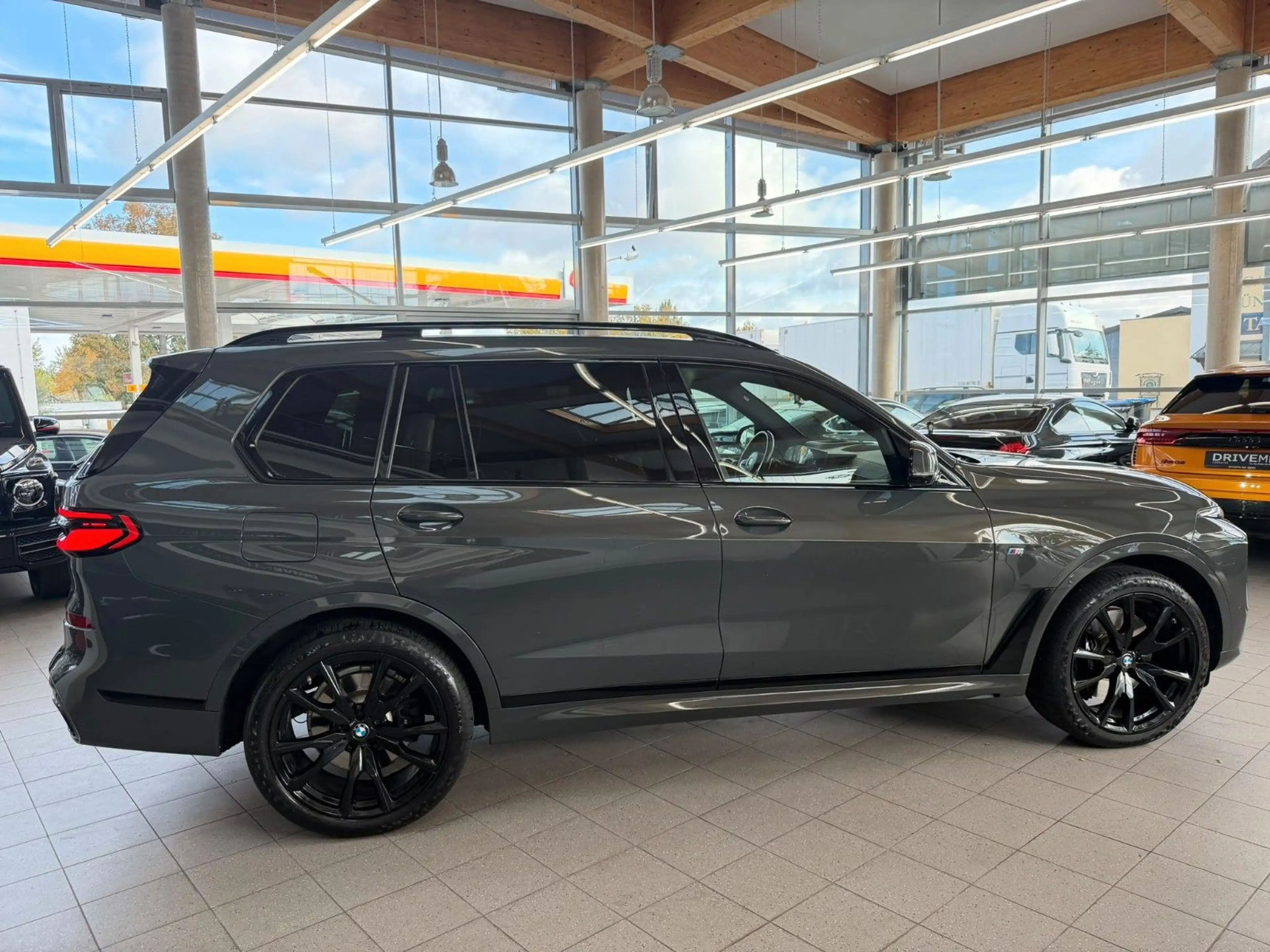 BMW X7 xDrive 40 d M Sport Iconic 7-Sitzer VOLL — photo 5