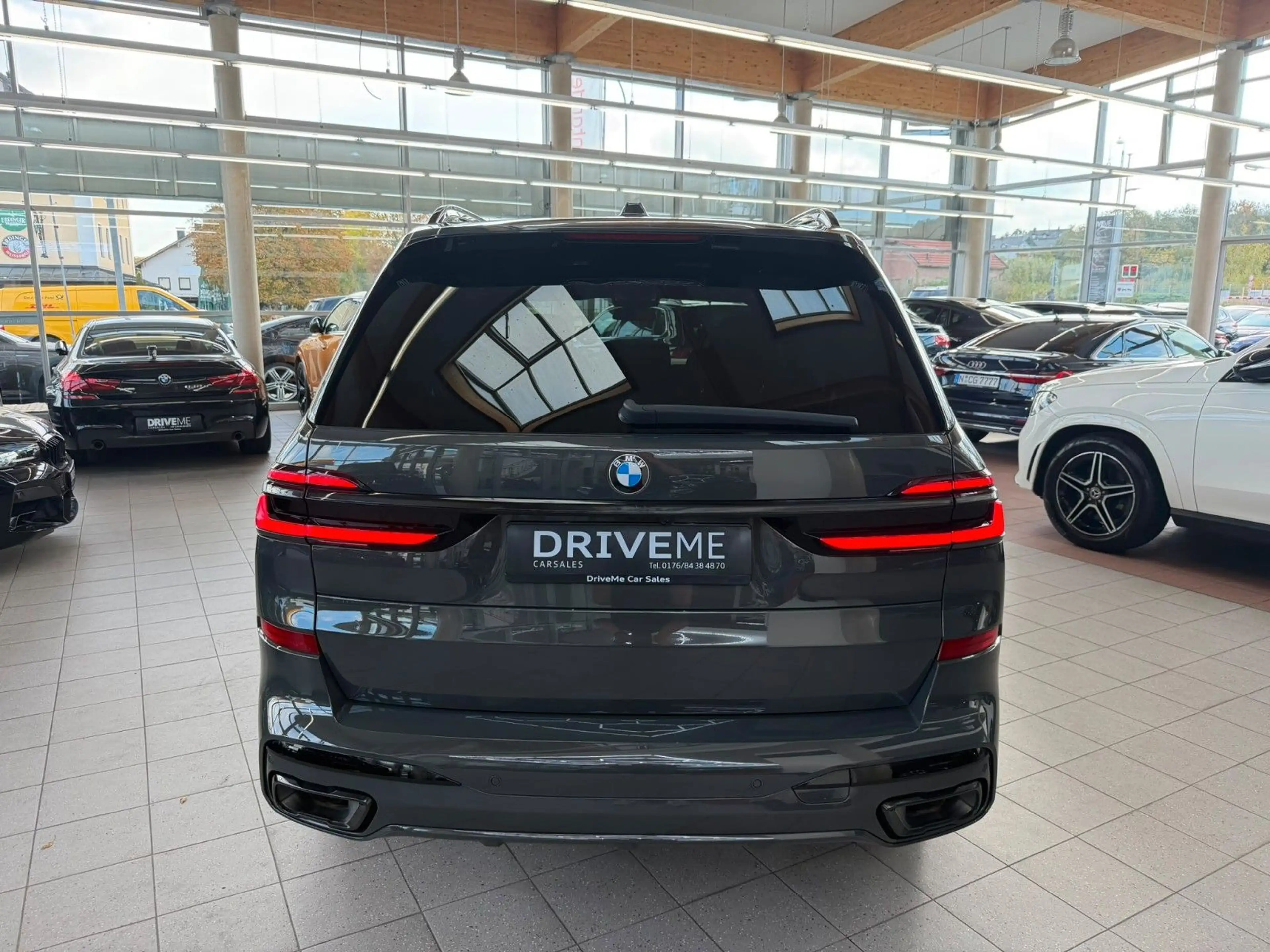 BMW X7 xDrive 40 d M Sport Iconic 7-Sitzer VOLL — photo 9