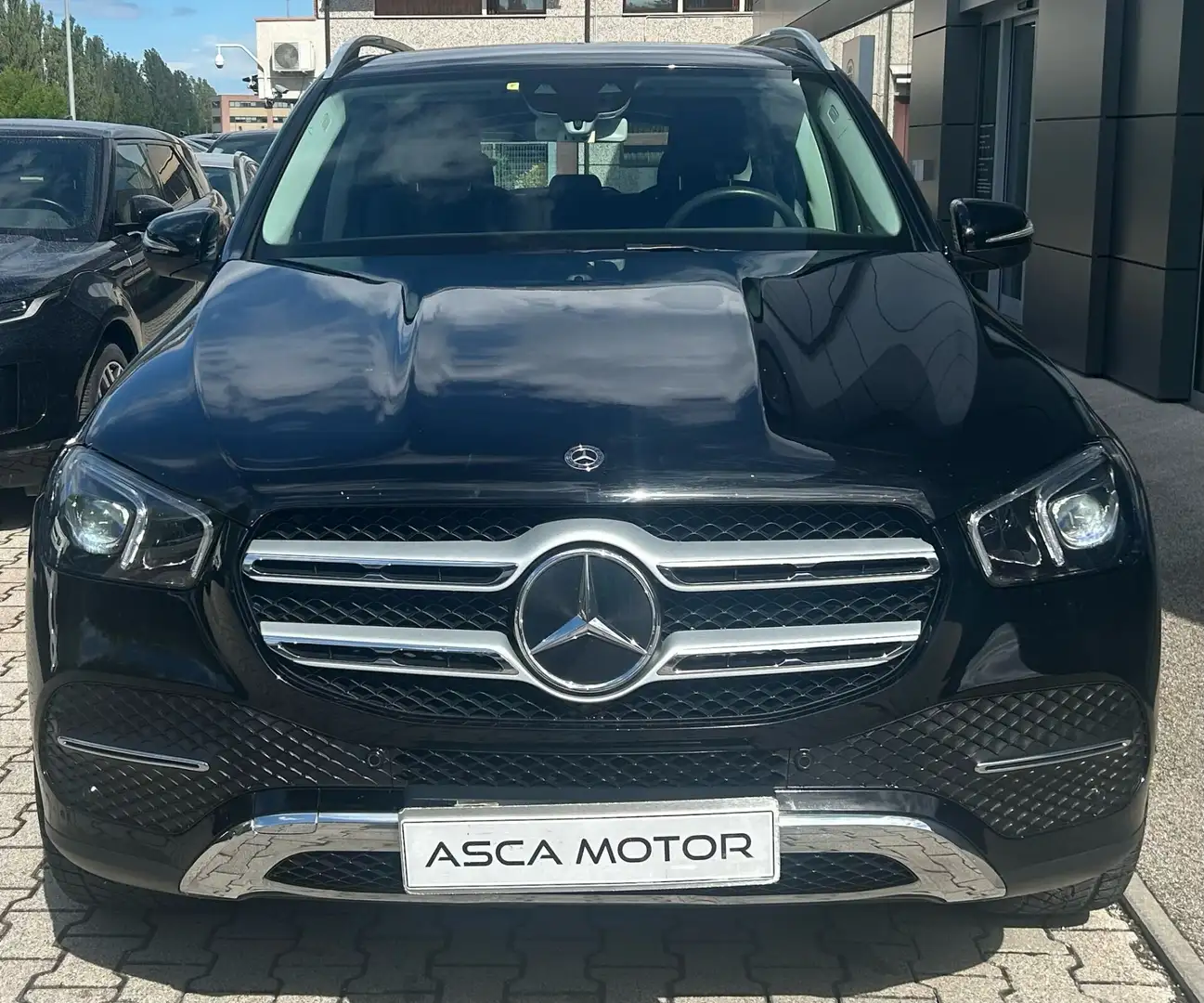 Mercedes-Benz GLE 300 GLE 300 d 4Matic Executive Zwart - 1