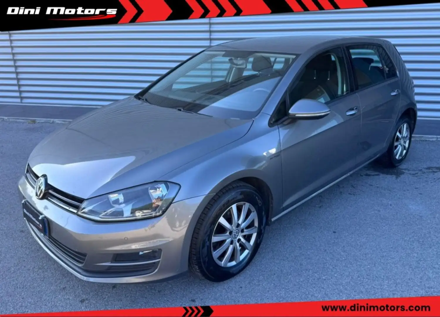 Volkswagen Golf 1.6 TDI 90 CV 5p. GOLF 7 OK NEOPATENTATI Grigio - 1