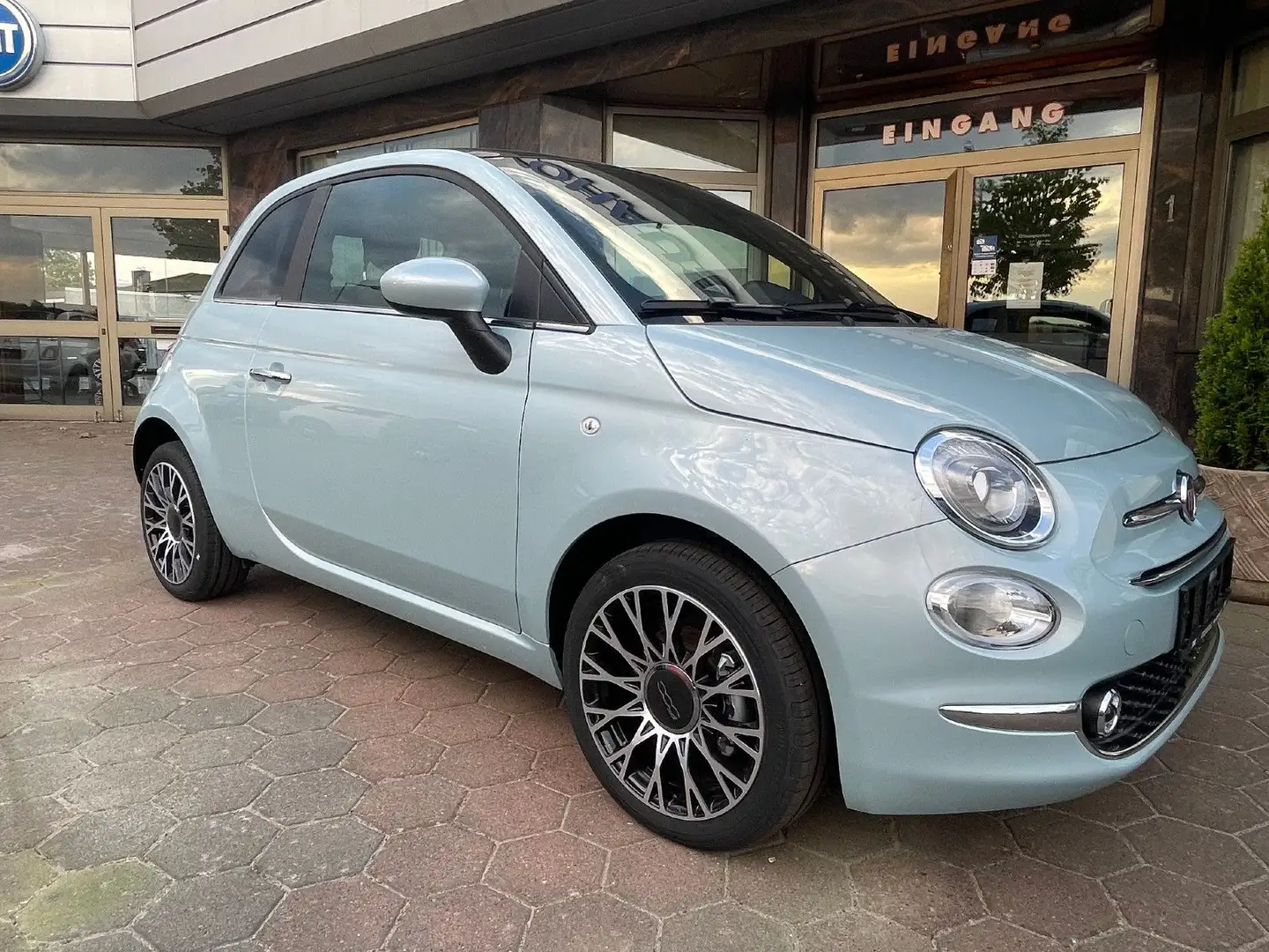 Fiat 500 Dolcevita 16" LM-Felgen Navi Lenkrad schwarz Zelená - 2
