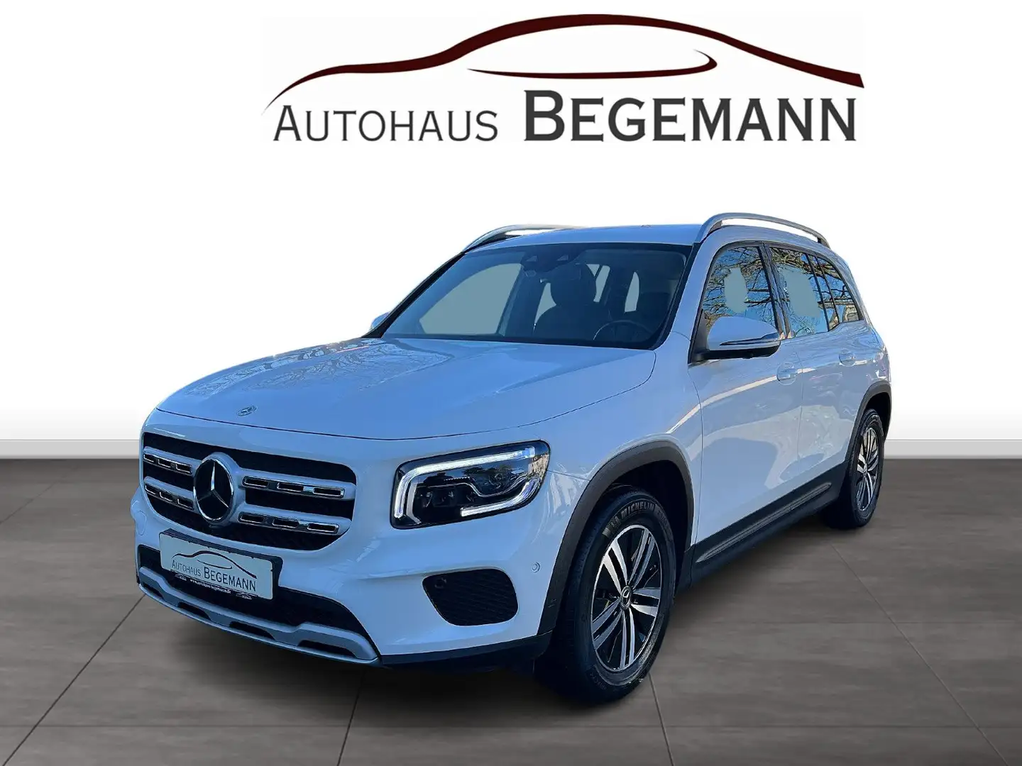 Mercedes-Benz GLB 200 d AHK ACC 360° Weiß - 1
