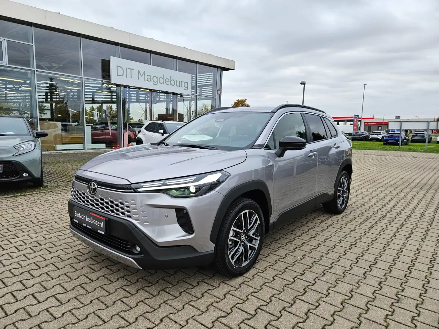 Toyota Corolla Cross 2.0 Teamplayer ACC+LED+Navi+LM Grigio - 2