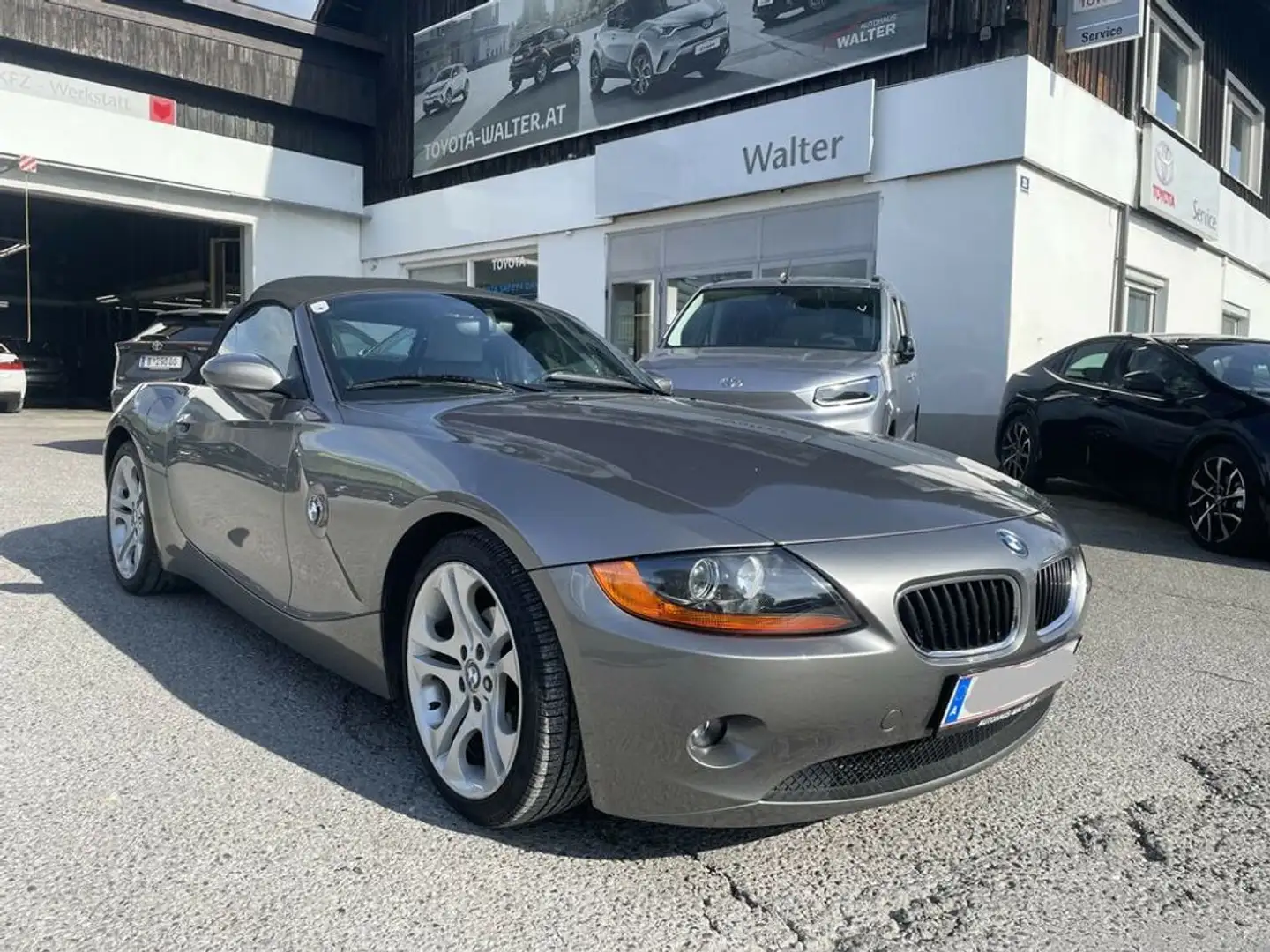 BMW Z4 2,5i Grau - 1