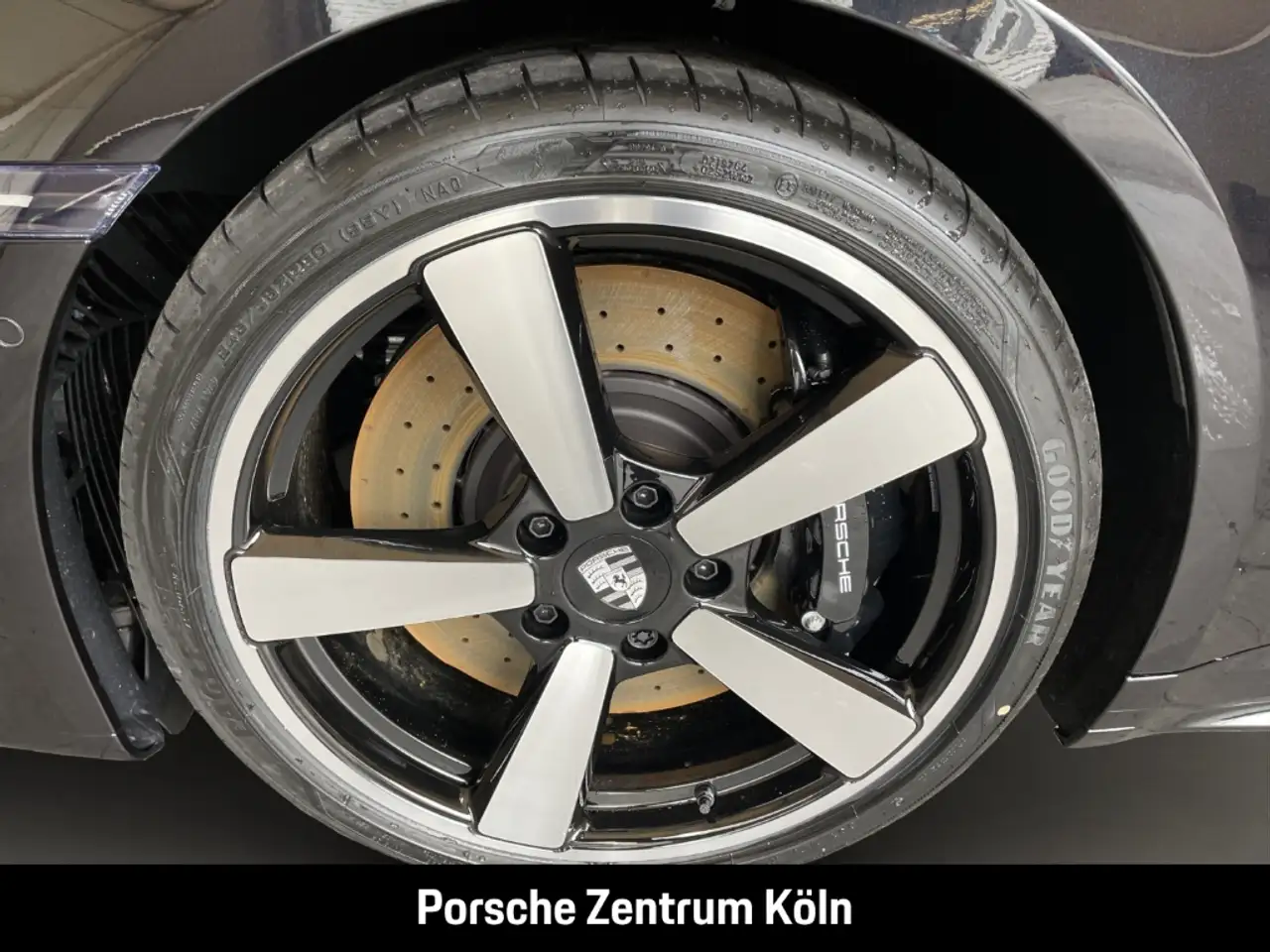 Porsche 992 911 Carrera S Cabriolet Liftsystem-VA BOSE 12