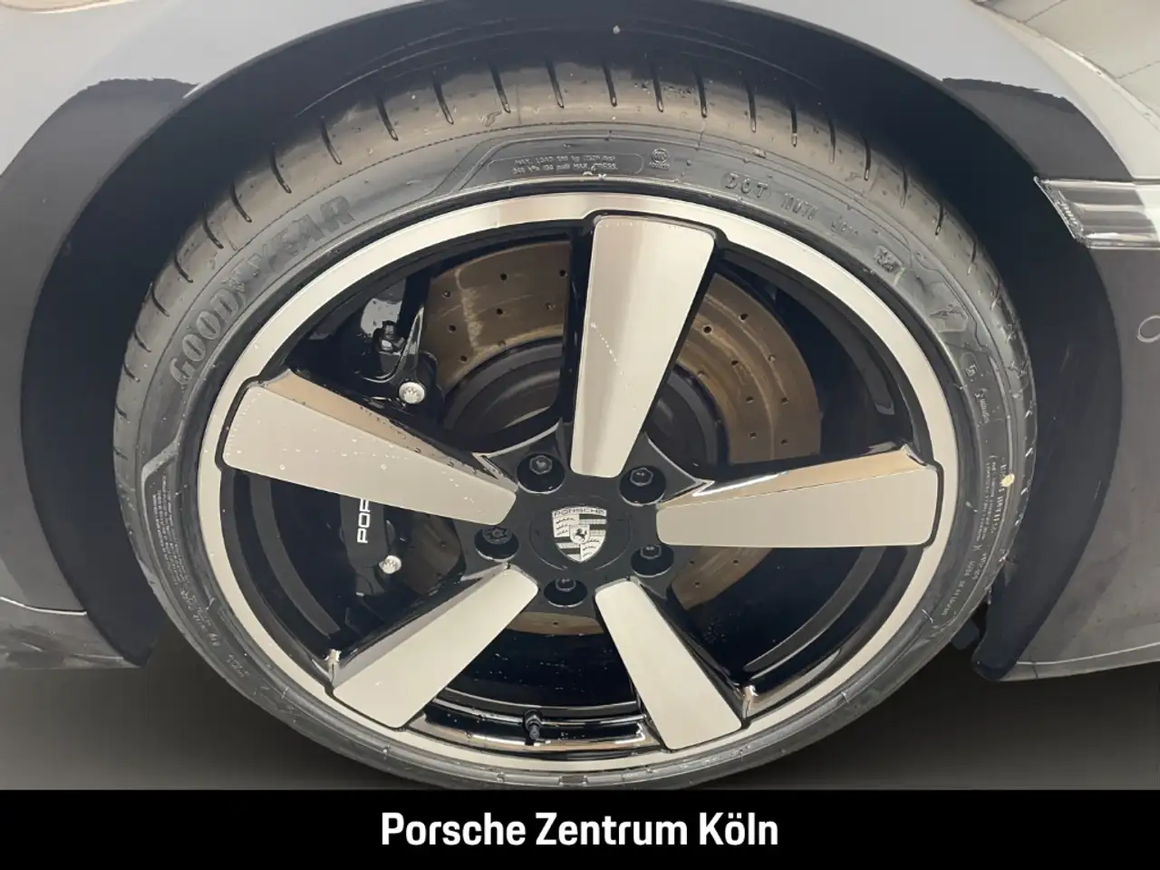 Porsche 992 911 Carrera S Cabriolet Liftsystem-VA BOSE 9