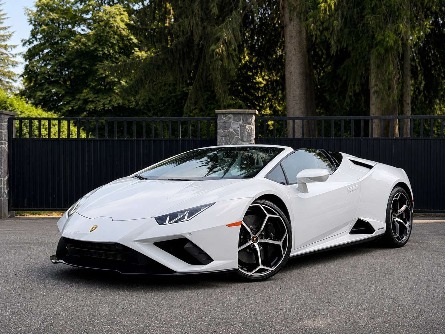 2022 Lamborghini Huracan LOW KM  SPYDER