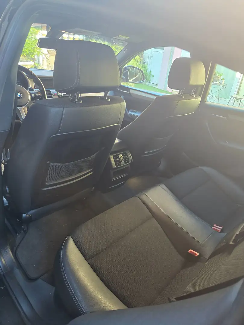 BMW X4 M X4 xDrive20i Aut. M Sport Černá - 2