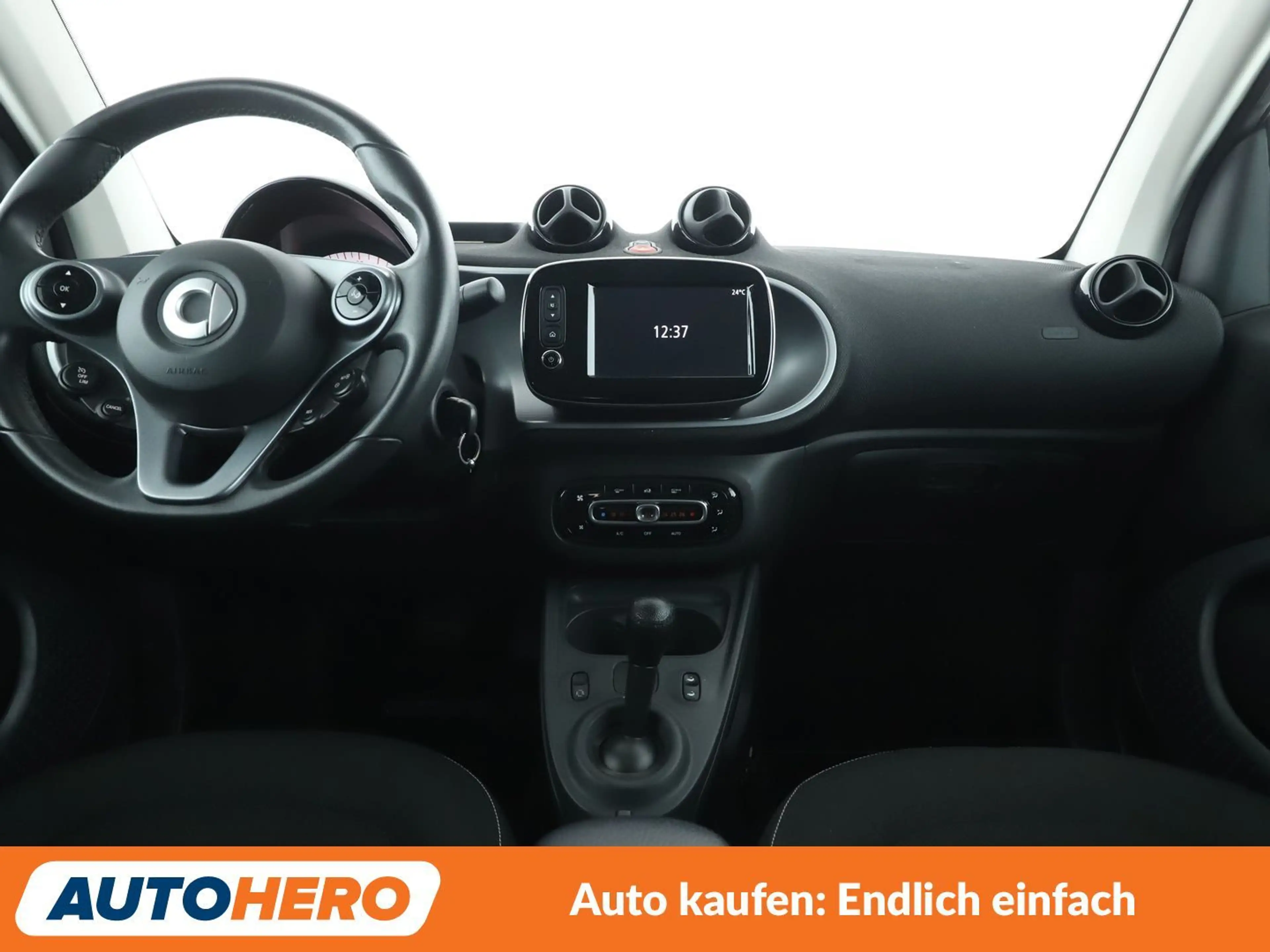 smart forTwo 0.9 Turbo Basis passion Aut.*NAVI*PDC*SHZ* — photo 11