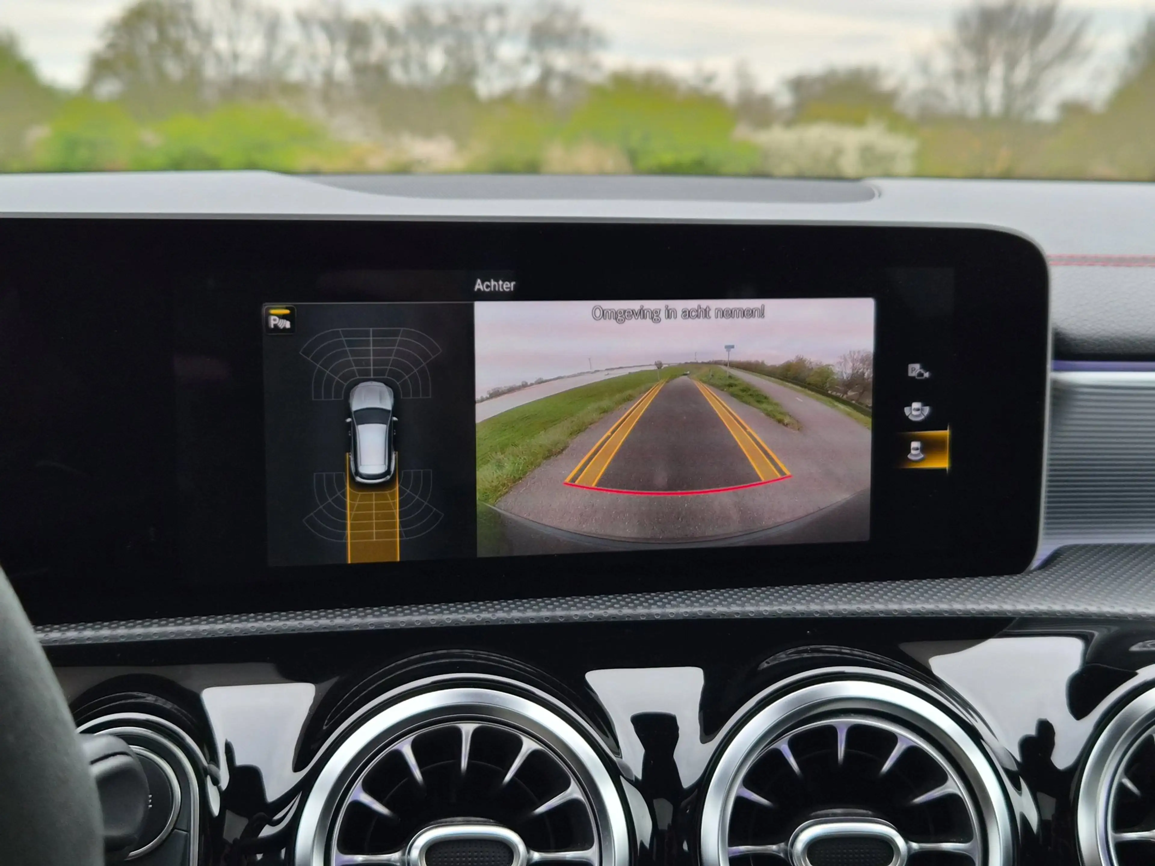 Mercedes-Benz CLA 45 AMG Shooting Brake S 4MATIC+ Premium Plus — photo 48