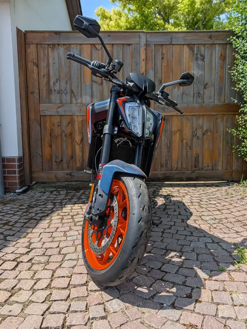 KTM 890 Duke R Noir - 1