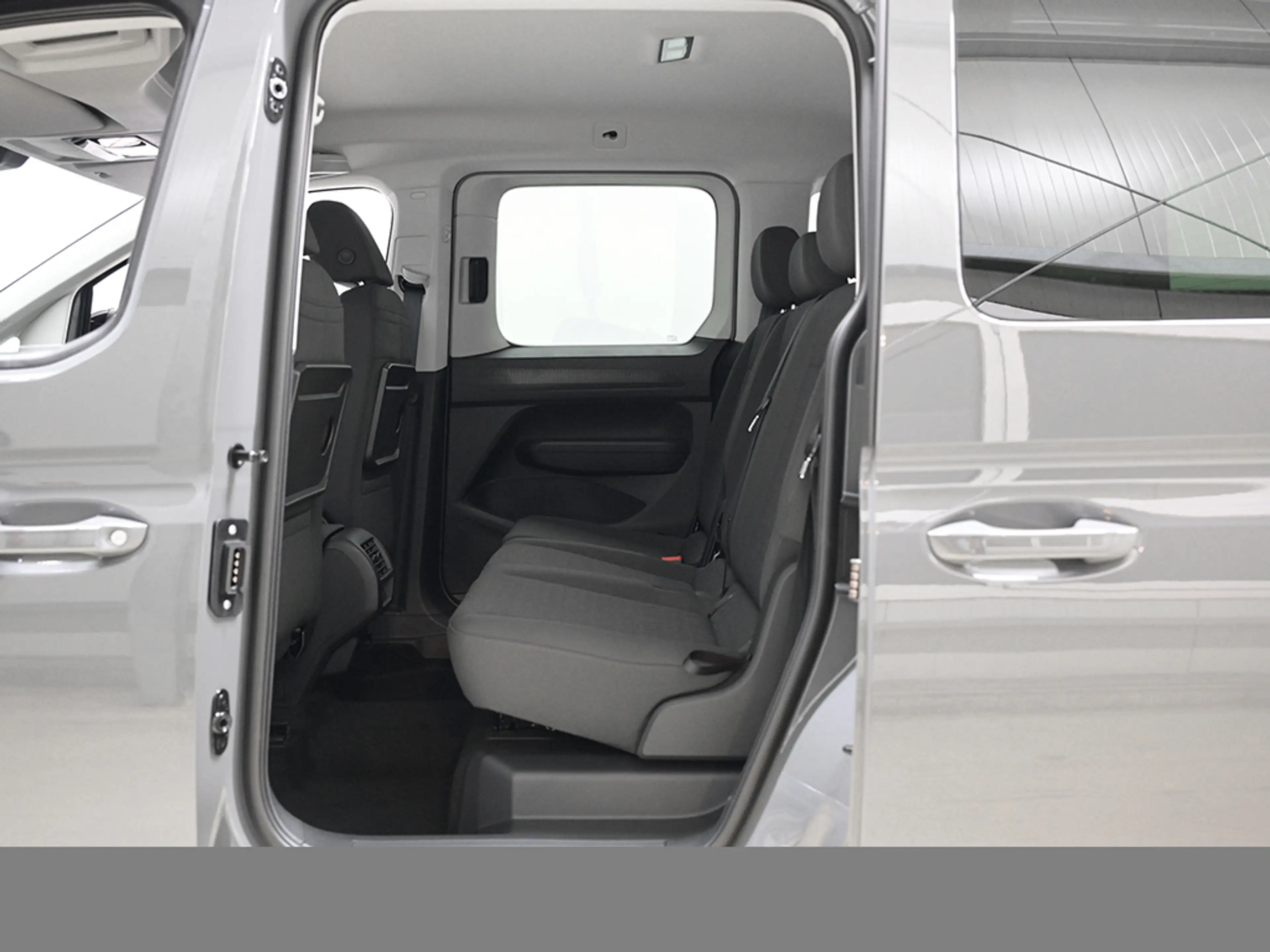 Volkswagen Caddy 1.5 LIFE LED SITZHZG APP-CONNECT — photo 13