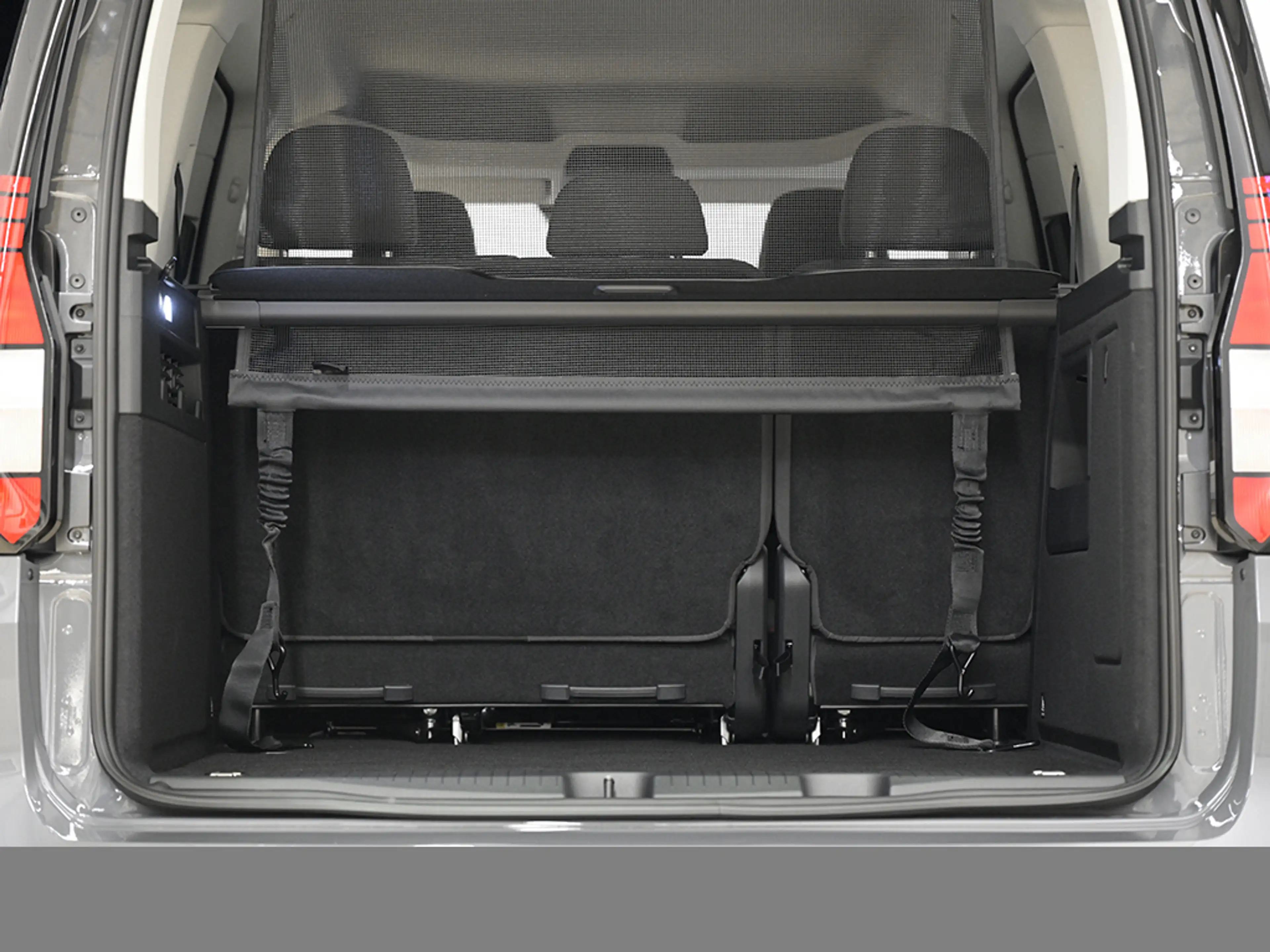 Volkswagen Caddy 1.5 LIFE LED SITZHZG APP-CONNECT — photo 9