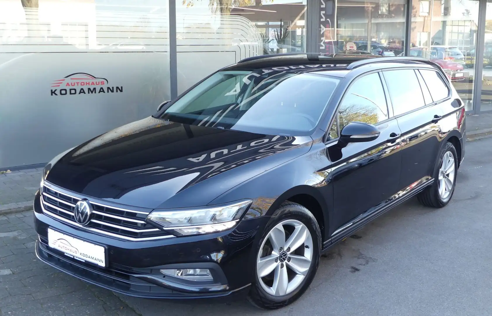 Volkswagen Passat Variant 2.0TDI*Tempo.*LED*Navi*Kamera*AHK Noir - 2