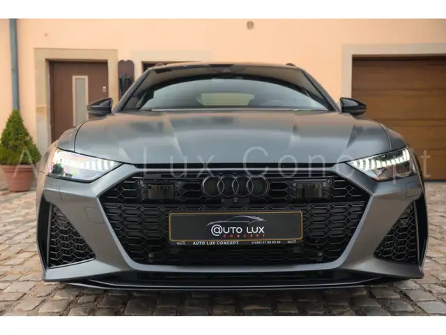 Audi RS6 view 2