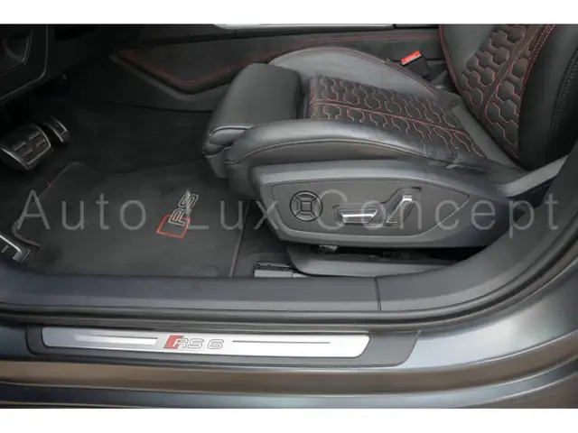 Audi RS6 view 15