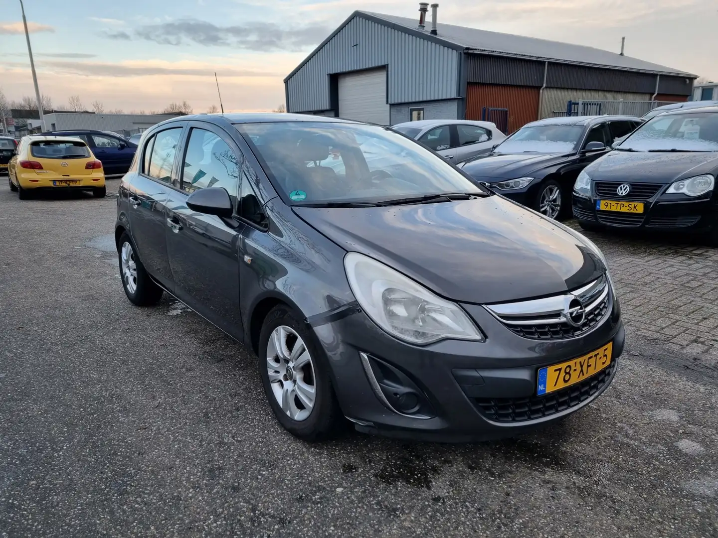 Opel Corsa 1.3 CDTi EcoFlex S/S Cosmo Airco Bj:2012 NAP! Grey - 2