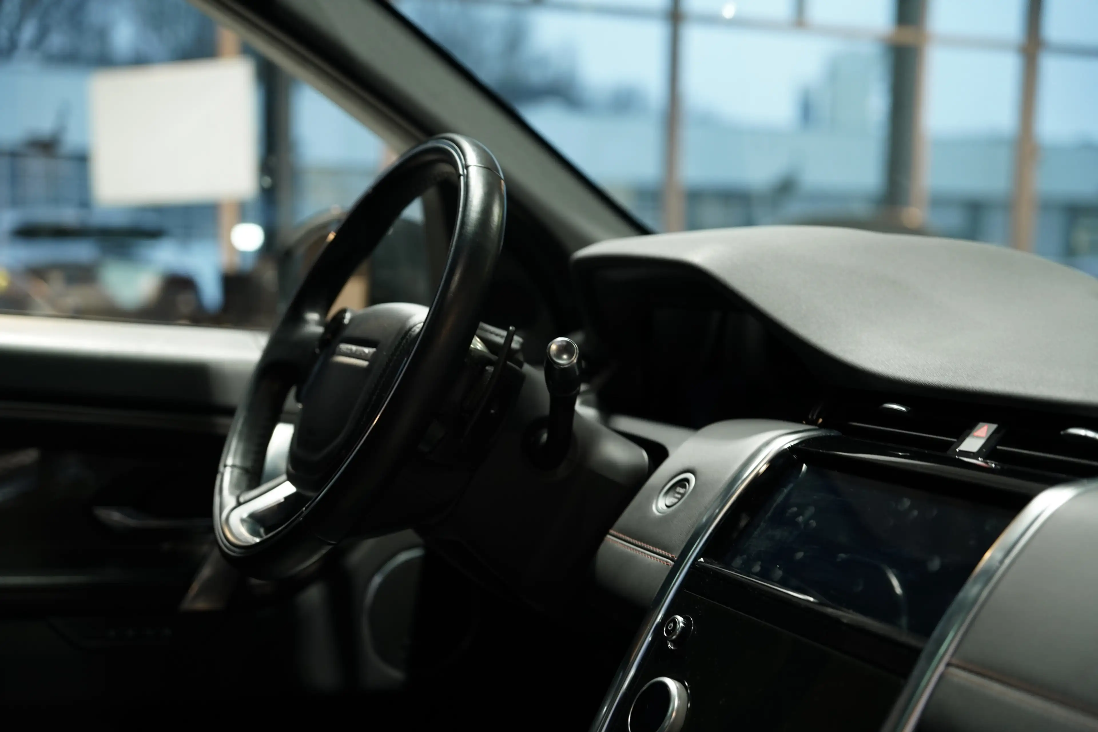 Land Rover Discovery Sport AWD R Dynamic *ACC *Memory *360° — photo 10