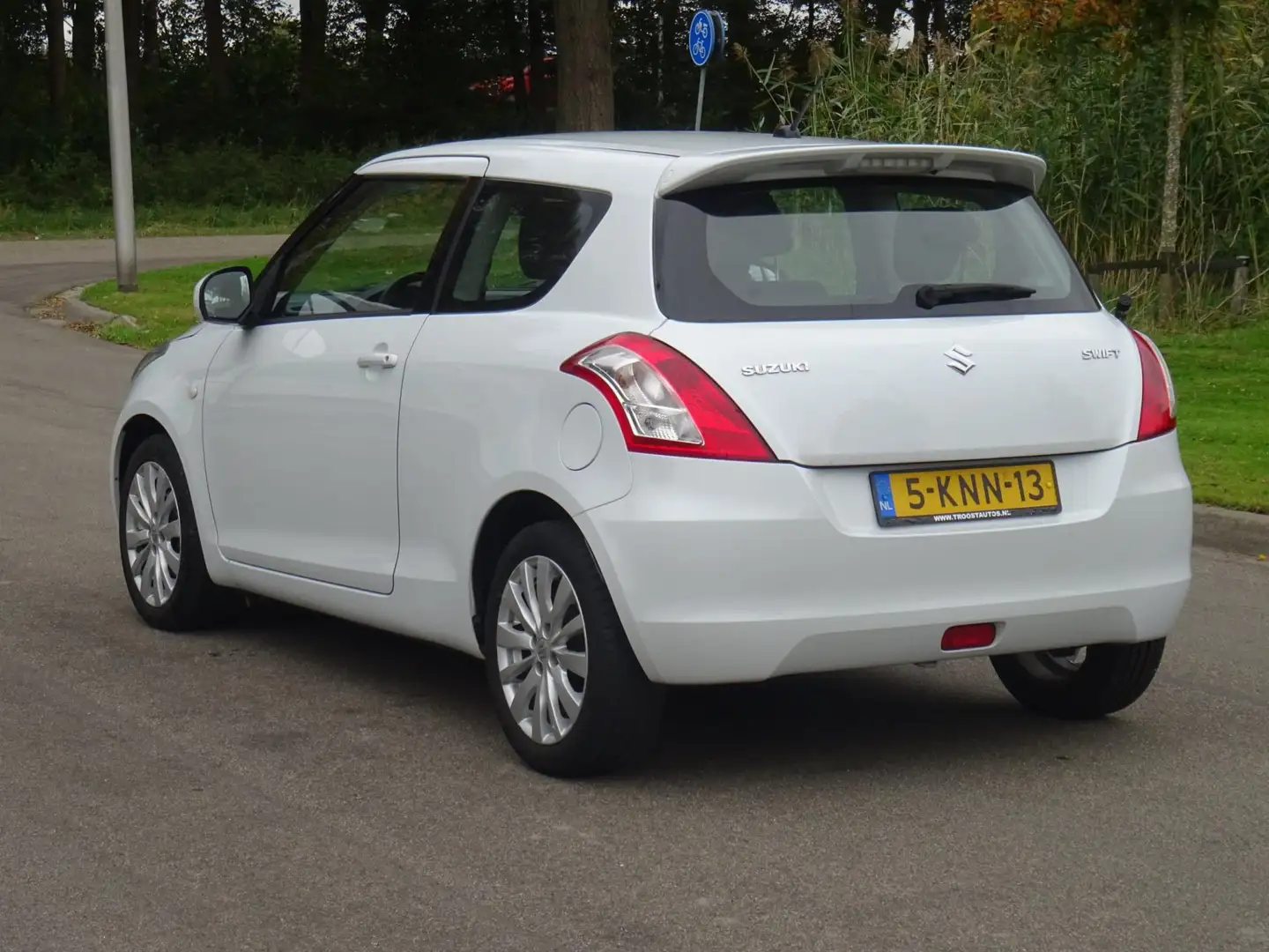 Suzuki Swift 1.2 Bandit EASSS NAP/AIRCO/CRUISE/APK 03-2026 Wit - 2