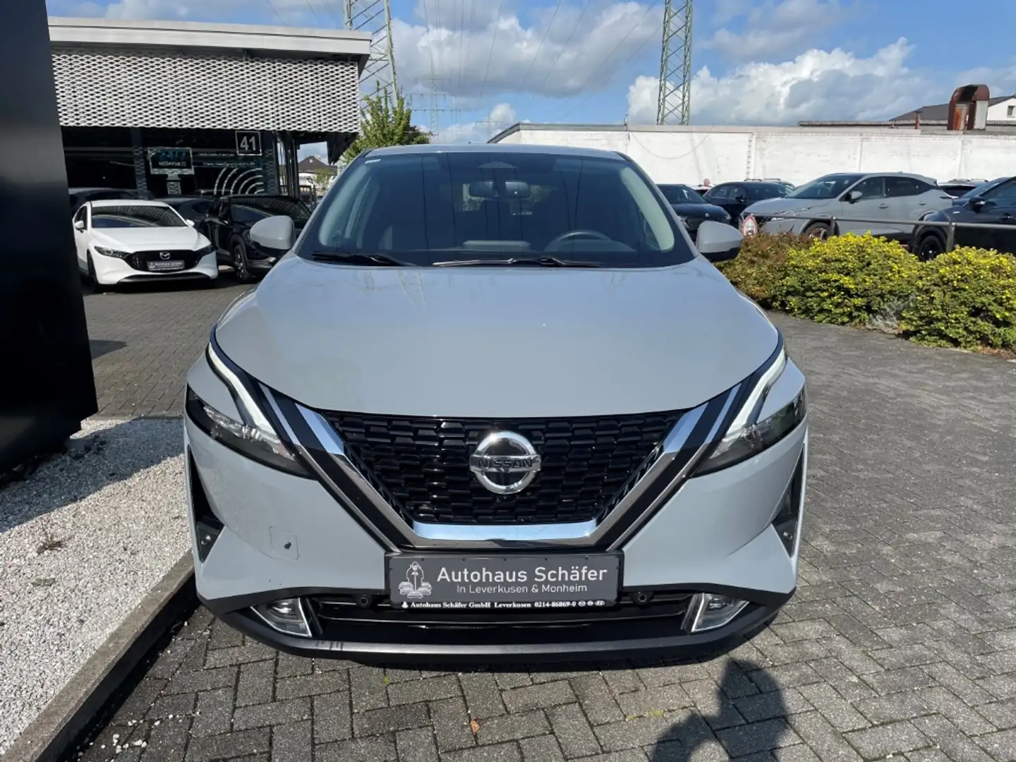 Nissan Qashqai N-Connecta Navi 360 Kamera SHZ LED El. Heckklappe Gris - 2