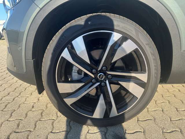 Volvo XC40 Ultra Dark 2WD B3 EU6e Digitales Cockpit Memory Si