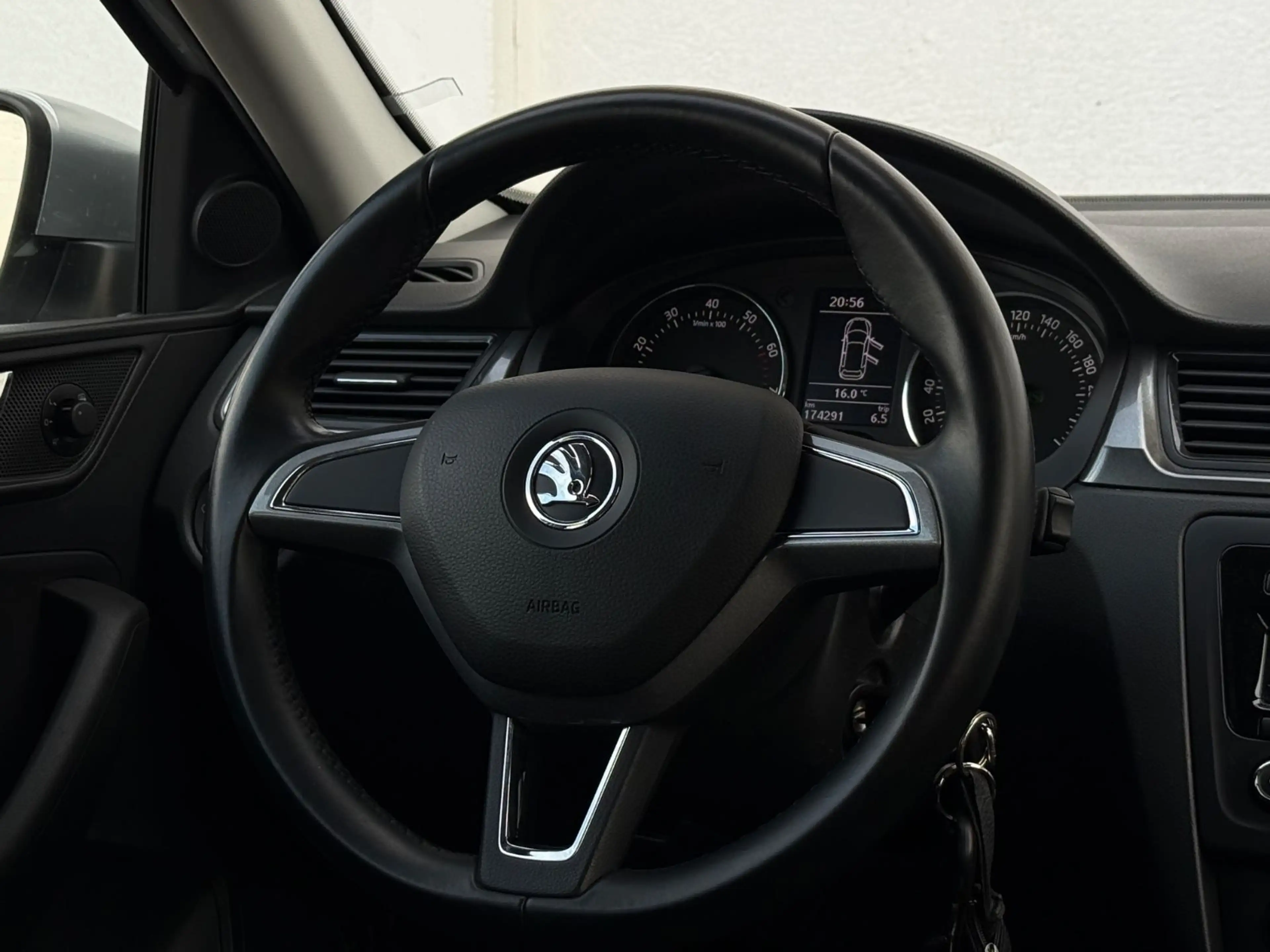 Skoda Rapid/Spaceback Spaceback Ambition *1.HAND*SCHECKHEFT*DSG* — photo 9