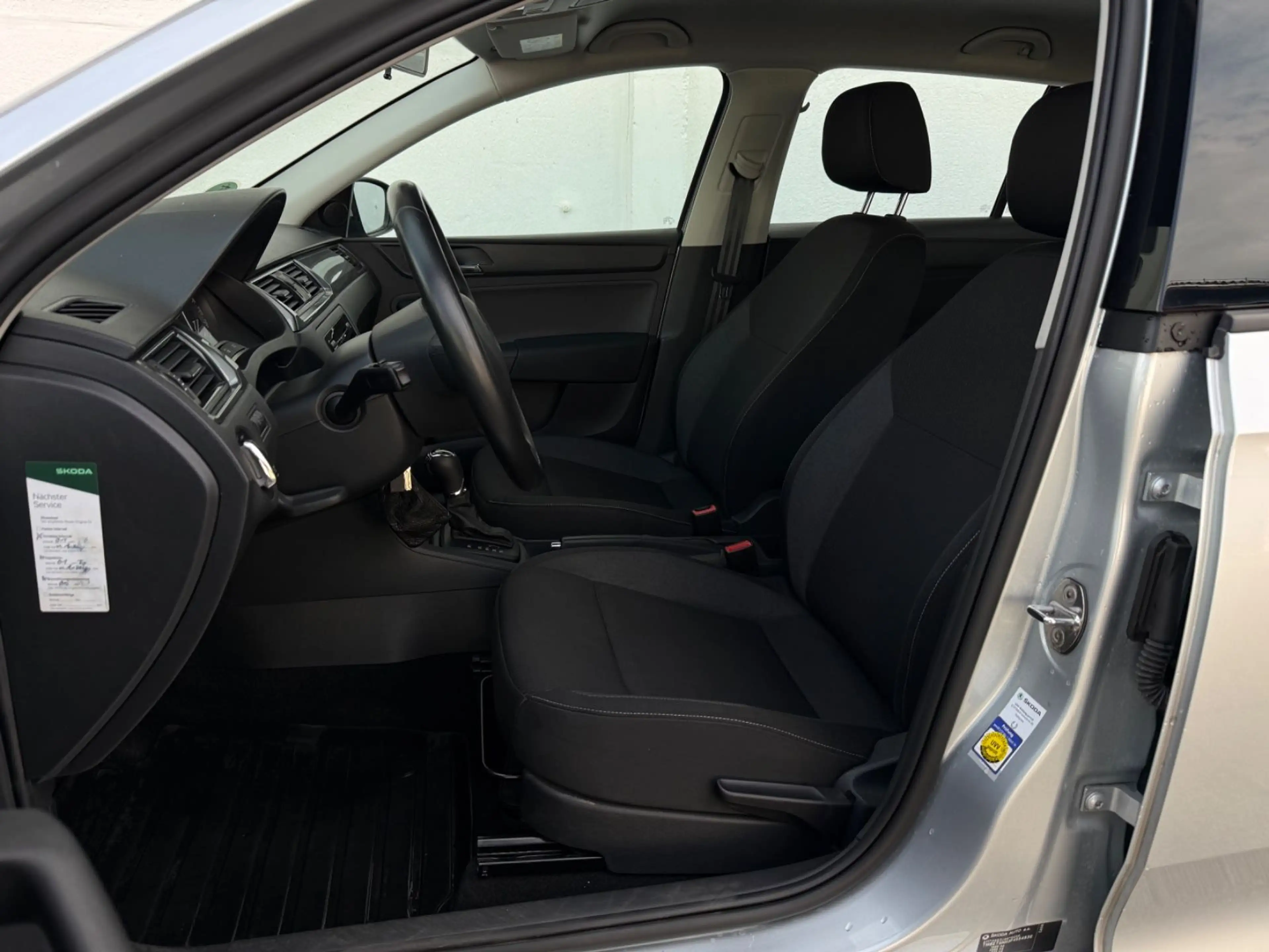 Skoda Rapid/Spaceback Spaceback Ambition *1.HAND*SCHECKHEFT*DSG* — photo 6
