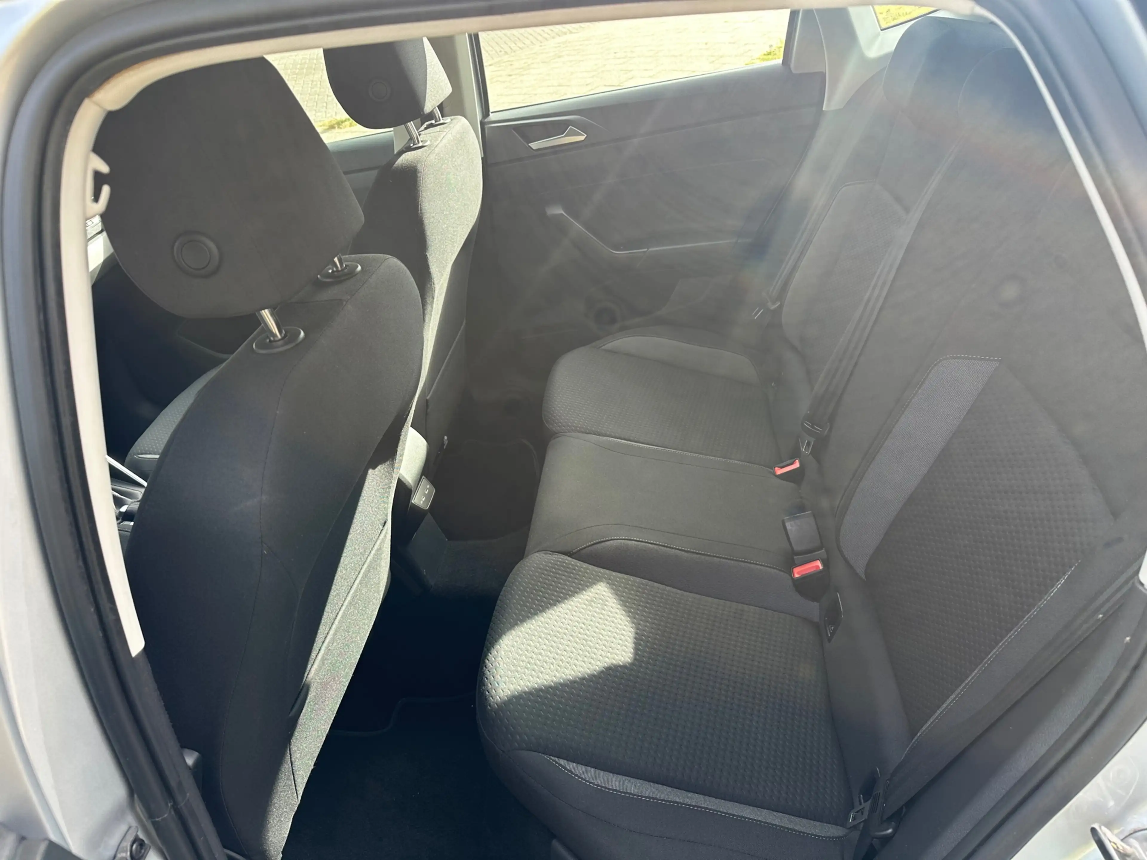 Volkswagen Polo 1.0 TSI Life Business — photo 11