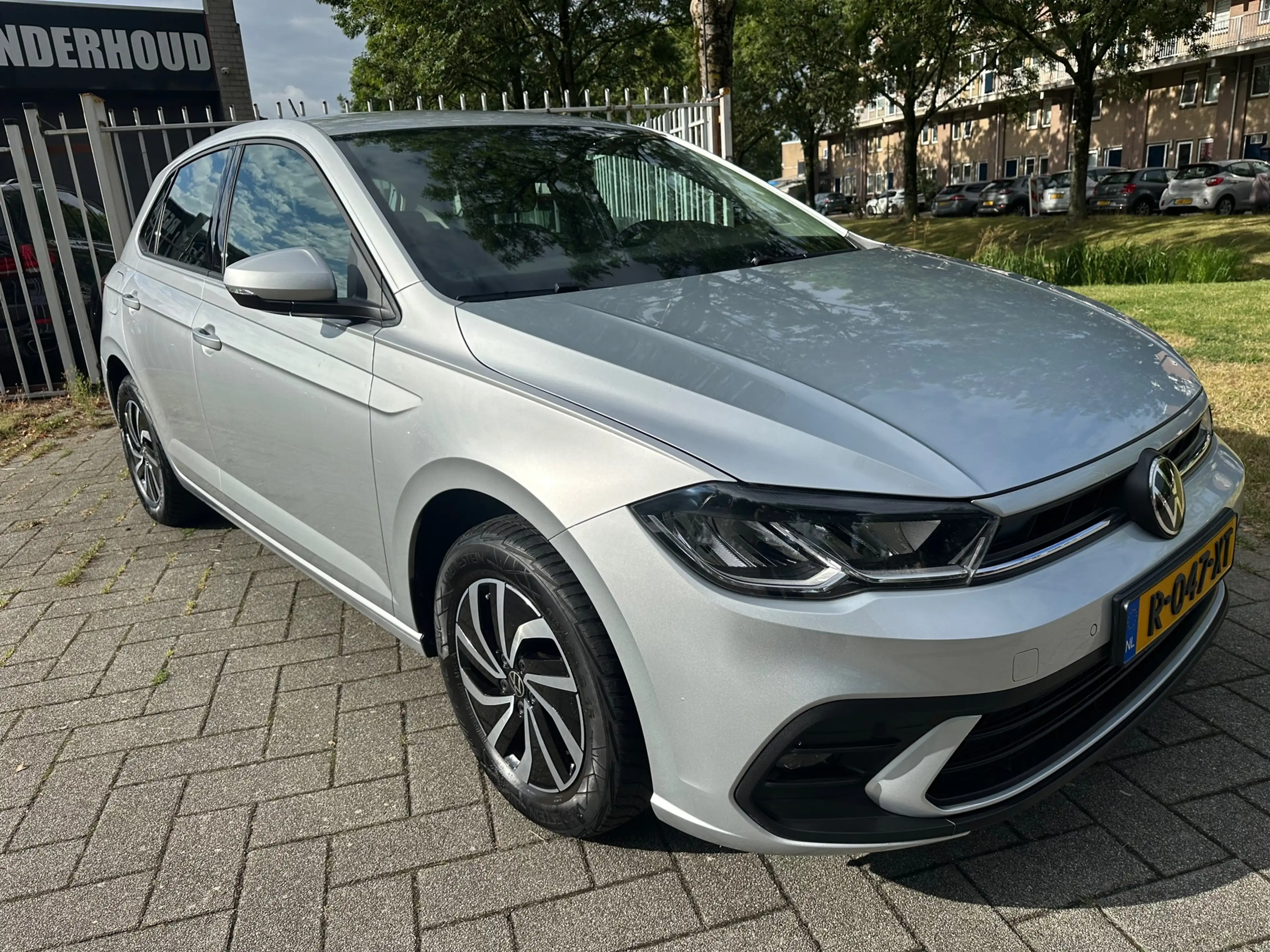 Volkswagen Polo 1.0 TSI Life Business — photo 3