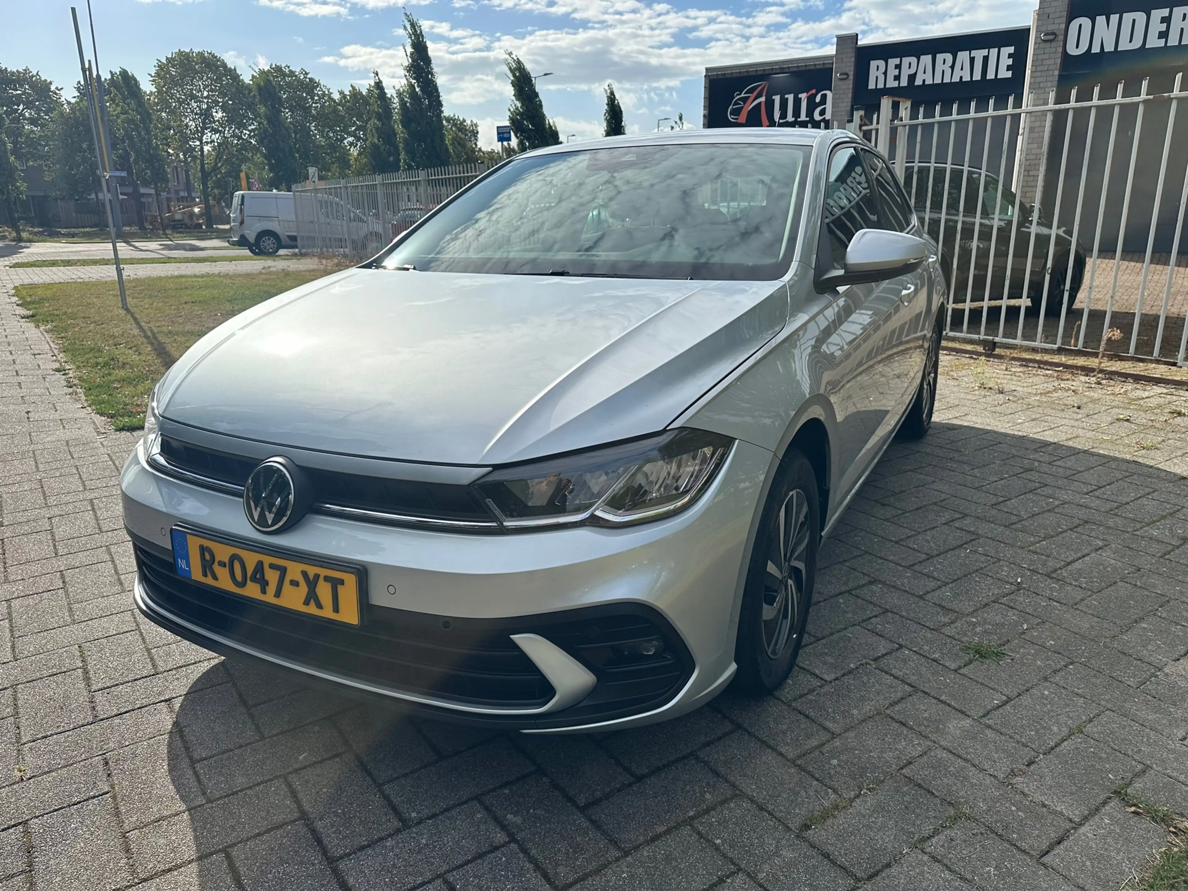Volkswagen Polo 1.0 TSI Life Business — photo 2