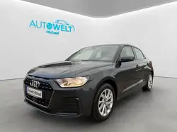 Audi A1 Sportback 1.0 KLIMAAUT SITZH PDC APP TÜV Neu