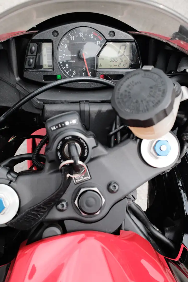 Honda CBR 600 RR PC40 Rouge - 2