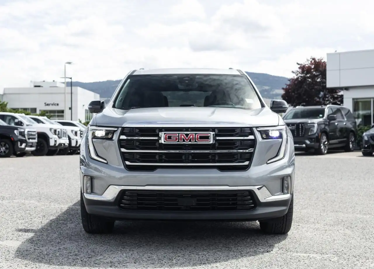 GMC Acadia снимка GMC Acadia