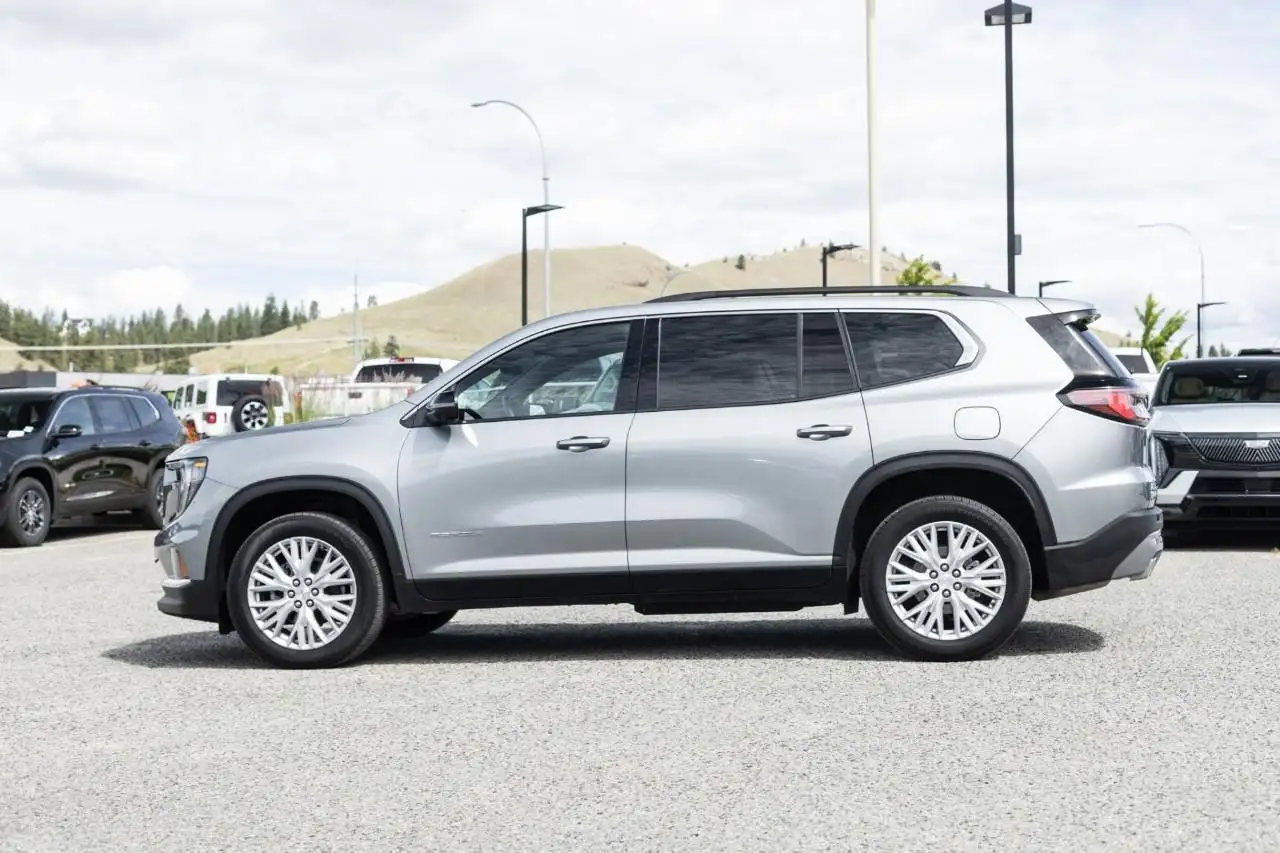 GMC Acadia снимка GMC Acadia