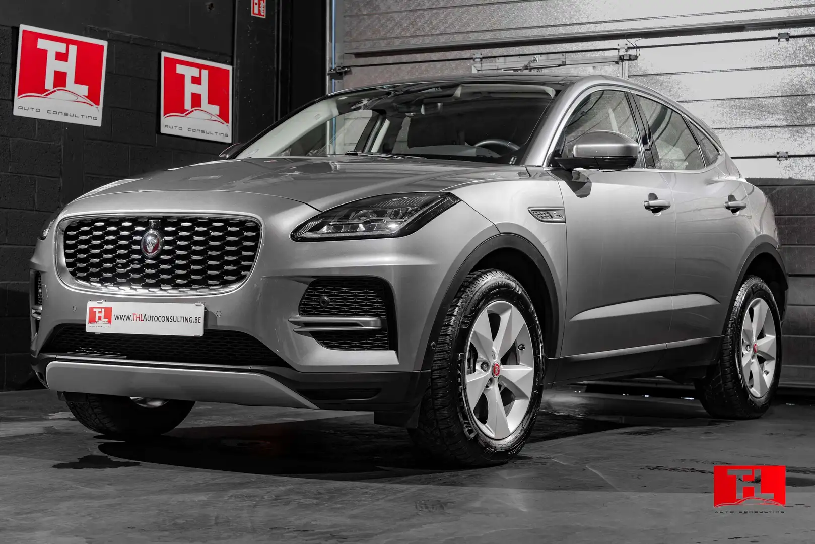 Jaguar E-Pace P160 S Auto Leather/Camera/Apple... Grijs - 1
