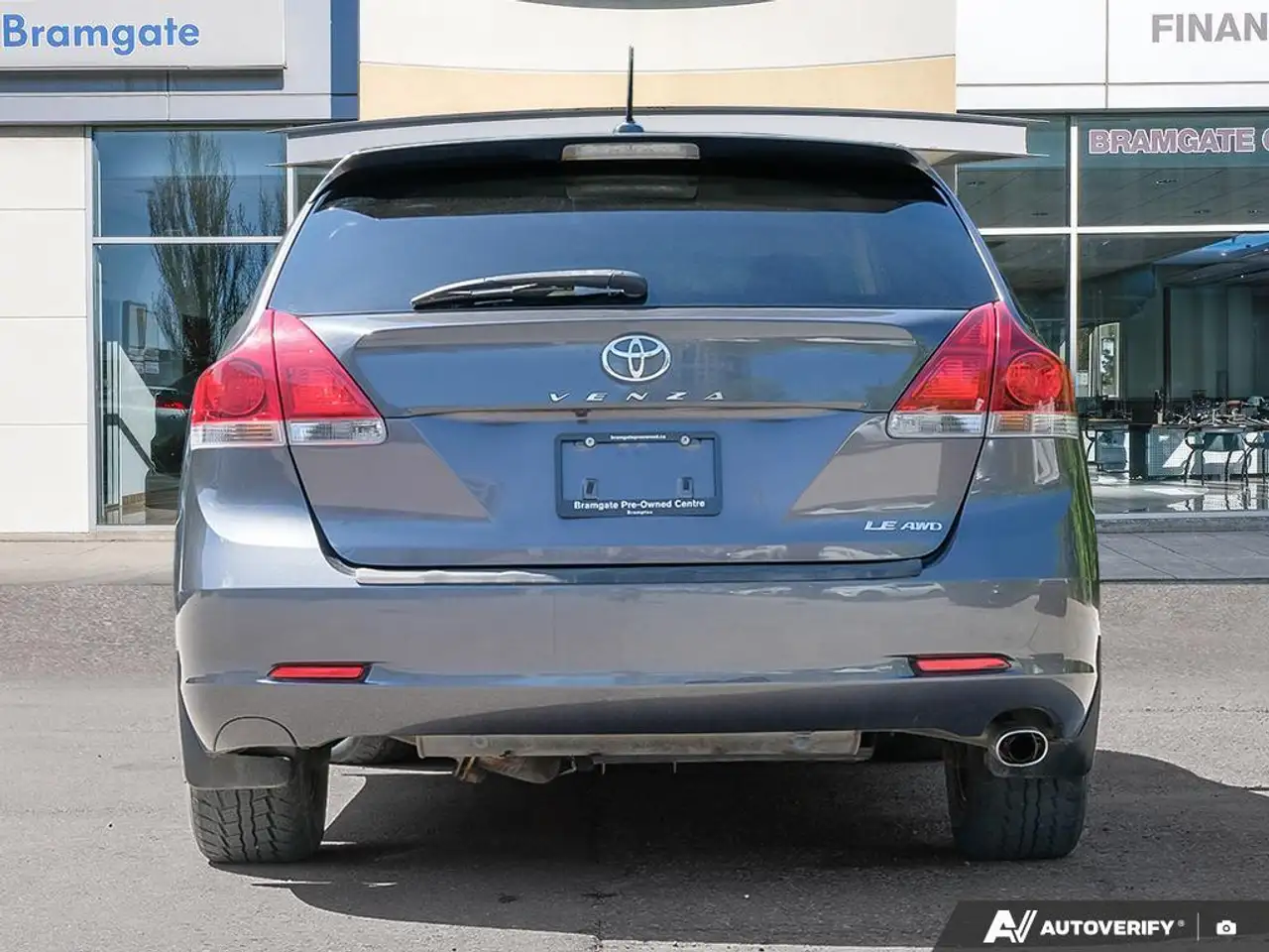 Toyota Venza снимка Toyota Venza